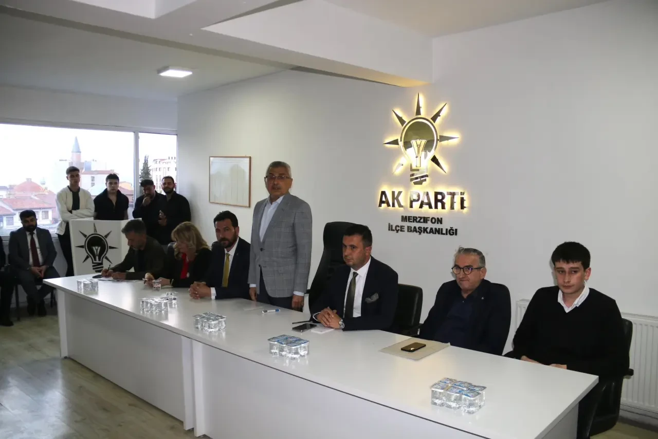 AK Parti Merzifon’da Türkiye Yüzyılı İçin Toplandı! 4