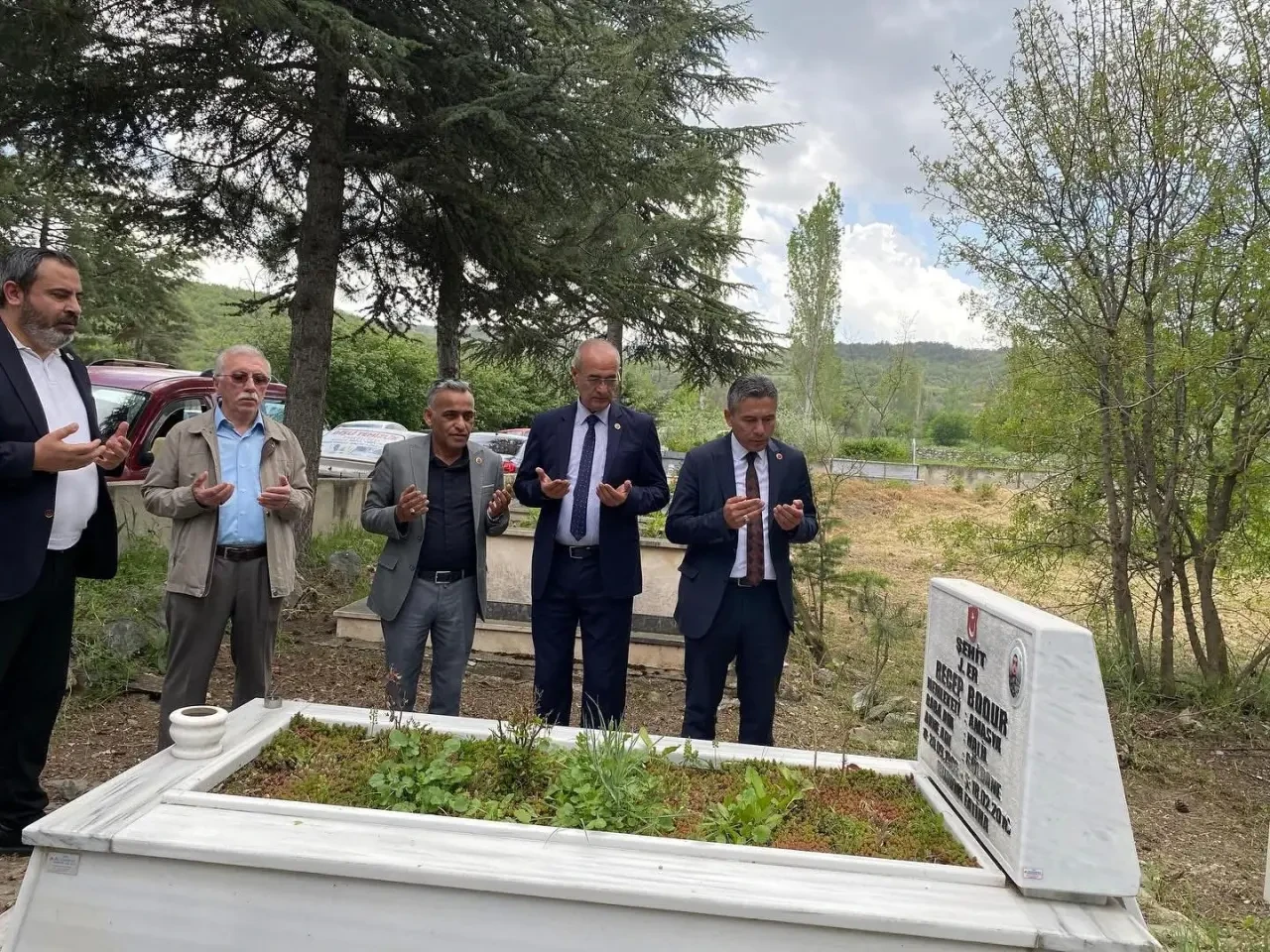 Amasya MHP'den Halkla Buluşma 6