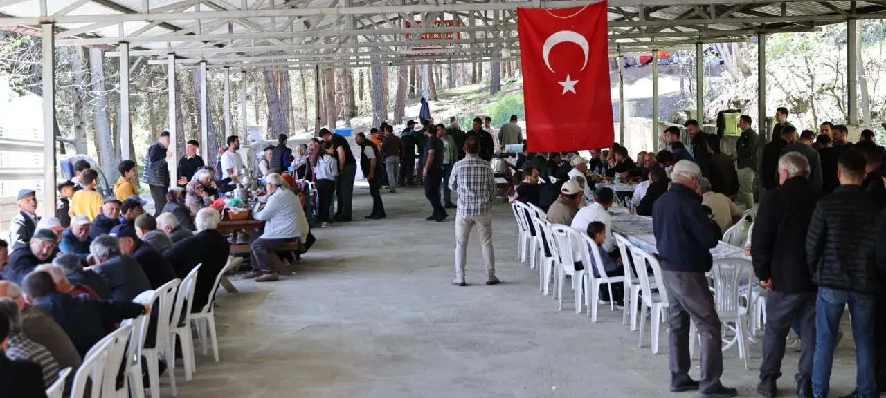 Amasya Protokolü Köylerde Vatandaşla Buluştu 4