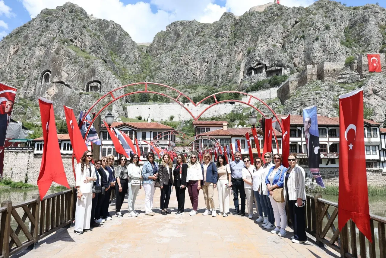 Amasya Belediyesi’nden CHP’li Misafirlere Özel Tanıtım Programı 4