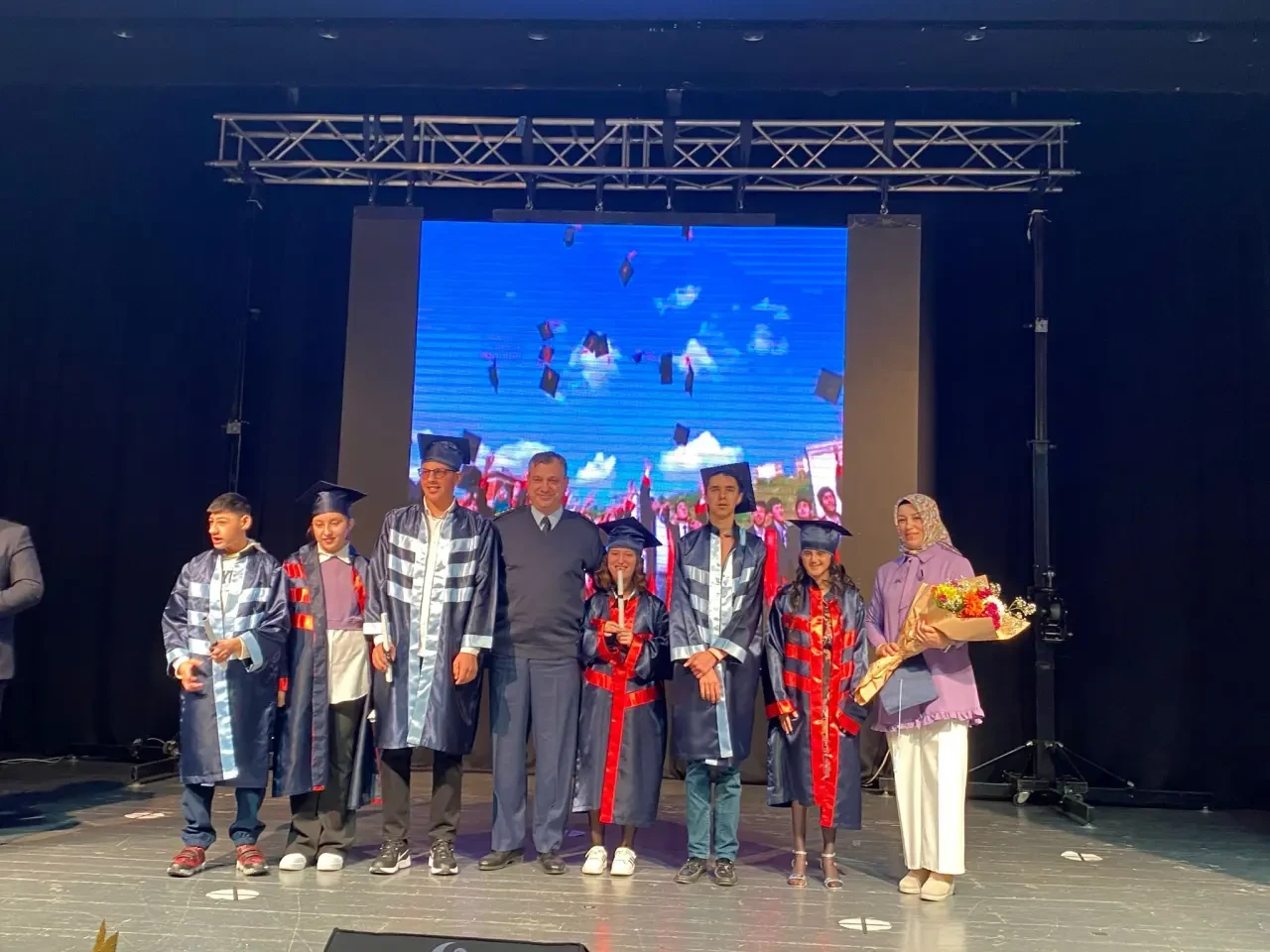 Merzifon’da Anlamlı Program: “Elimi Tutsan Engelimi Unutsam” 2