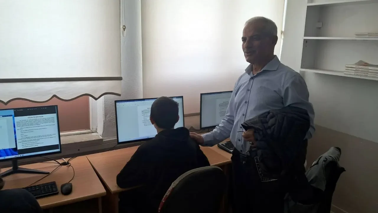 Merzifon’da Zanaat Atölyesi Açıldı: Geleceğin Ustaları Yetişiyor 4