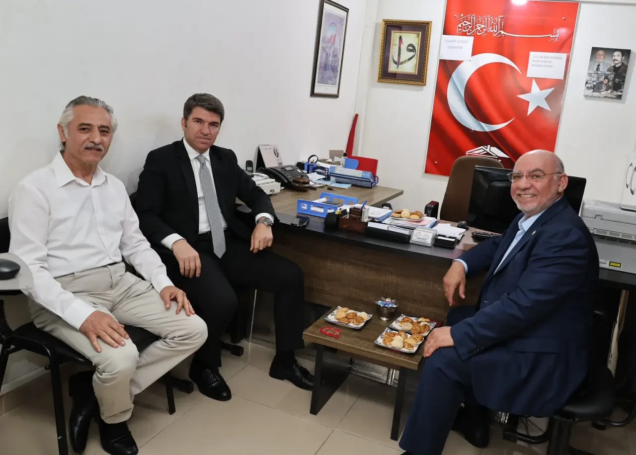 Amasya Valisi Önder Bakan’dan Ekonomiye Yakın Takip: TSO ve Eski Milletvekiline Ziyaret 1