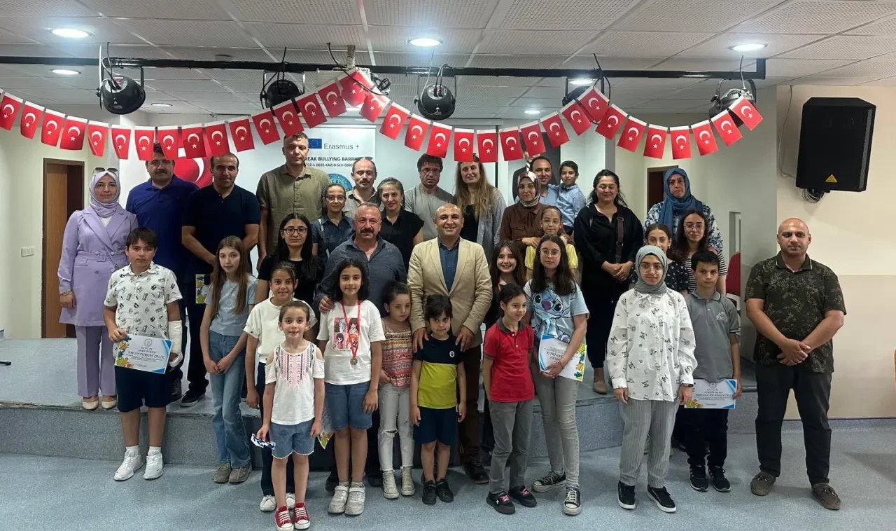 Amasya BİLSEM’de 53 Proje Bilimle Buluştu: Sunumlar Tam Not Aldı 2