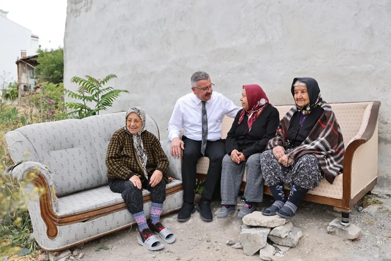 Başkan Alp Kargı: "Annelerimizin Mutluluğu Bizim Mutluluğumuzdur" 1