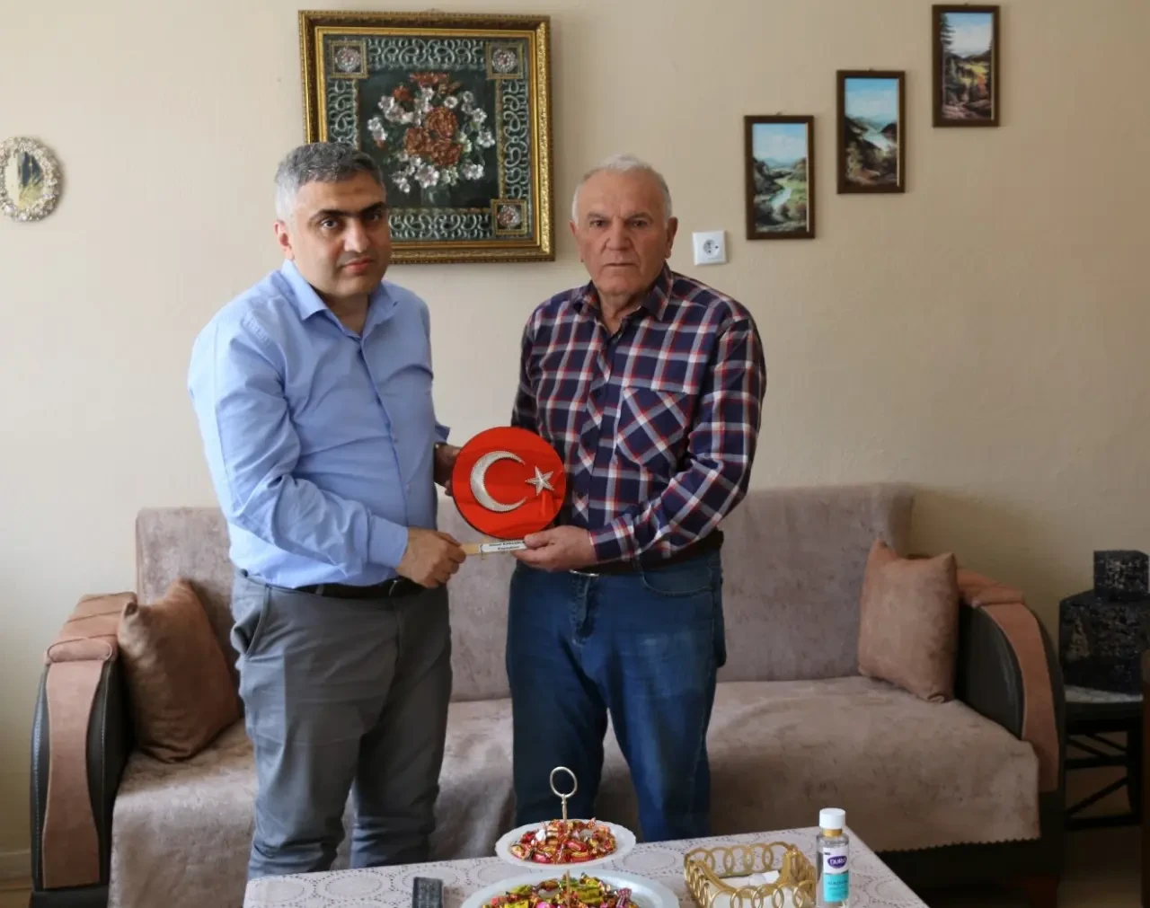 Kaymakam Ahmet Karaaslan’dan Şehit ve Gazi Ailelerine Vefa Ziyareti 2
