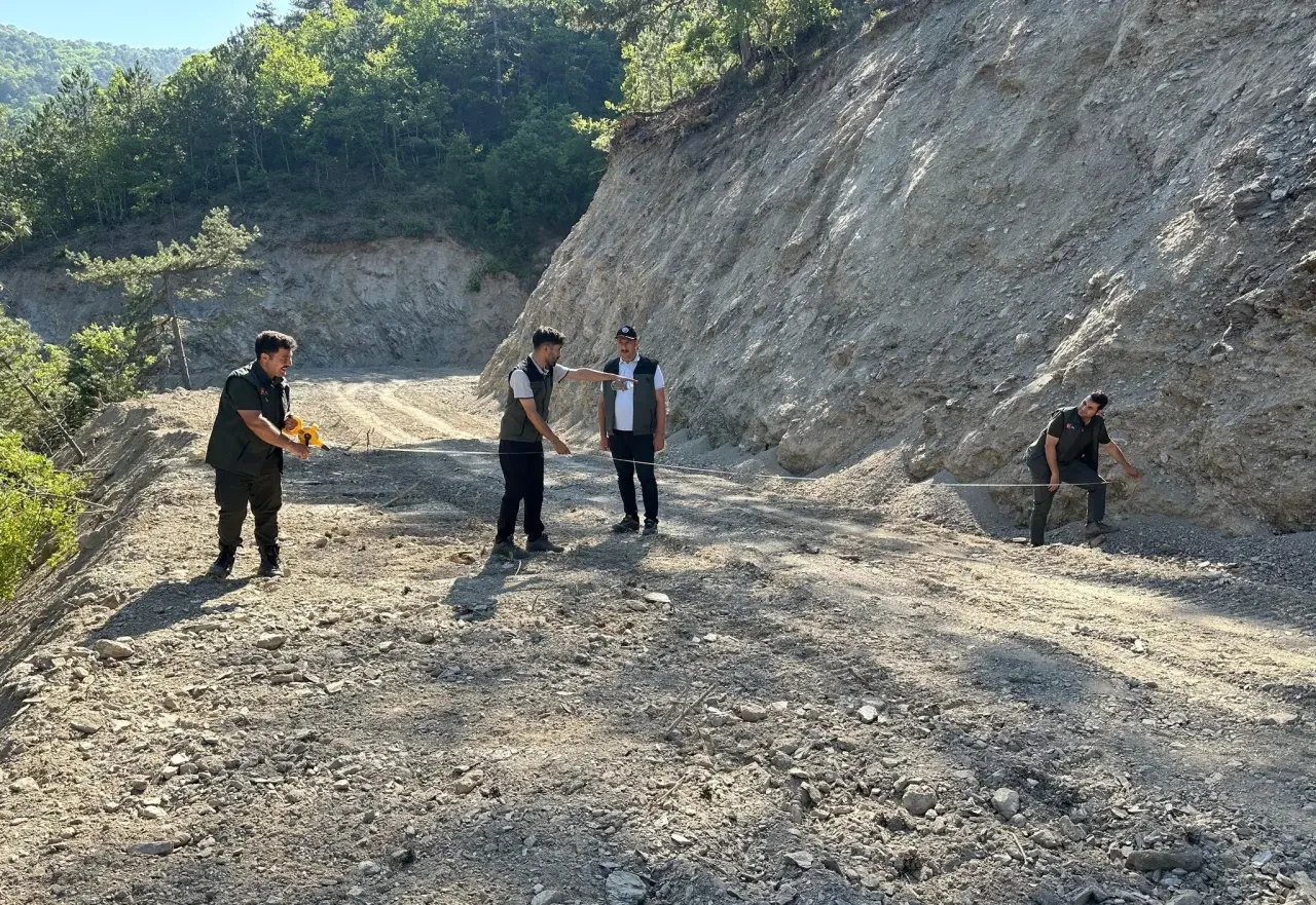 Amasya Ormanlarında Yol Seferberliği: Yeni Orman Yolu Tamamlandı, Hedef Daha Güçlü Bir Yeşil Vatan 3