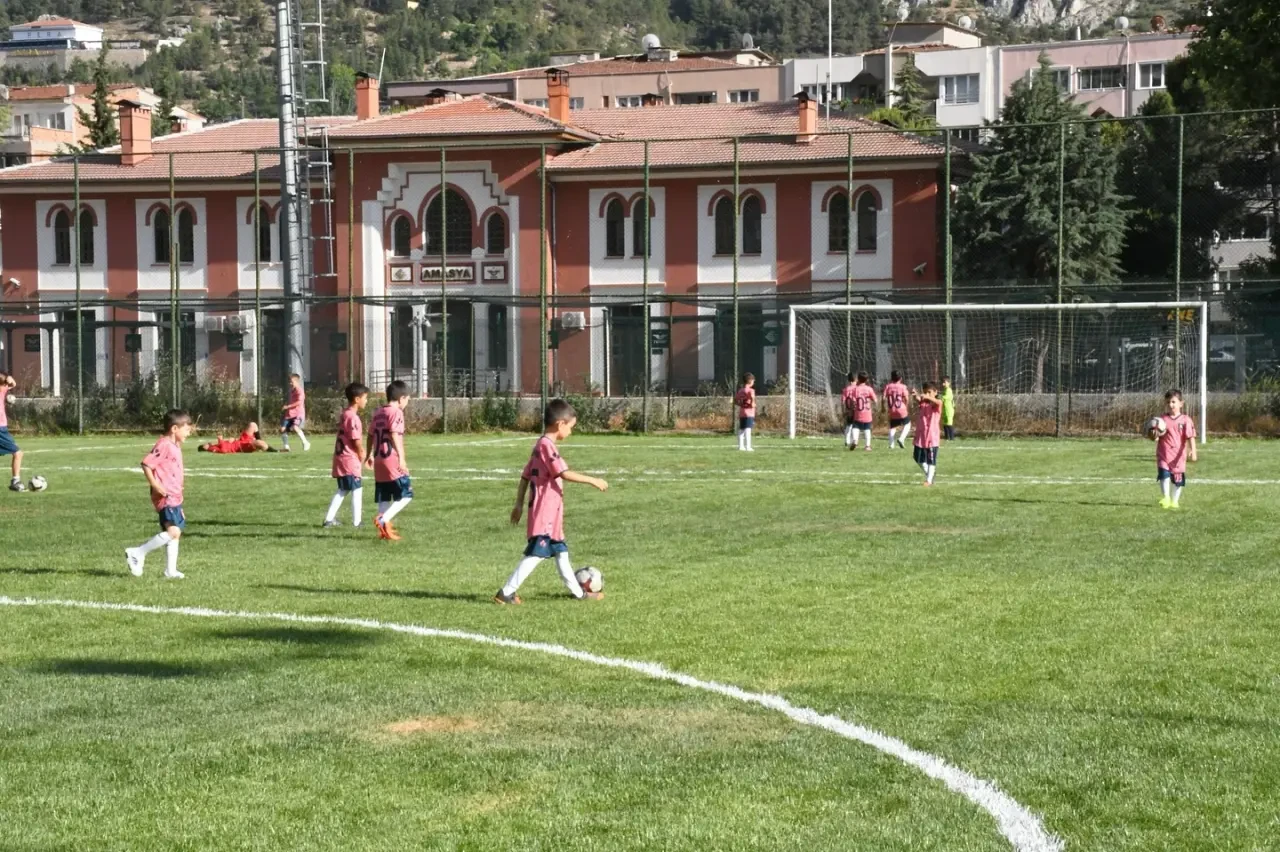 Amasya’da Minikler İçin Futbol Dolu Yaz Başladı! 5