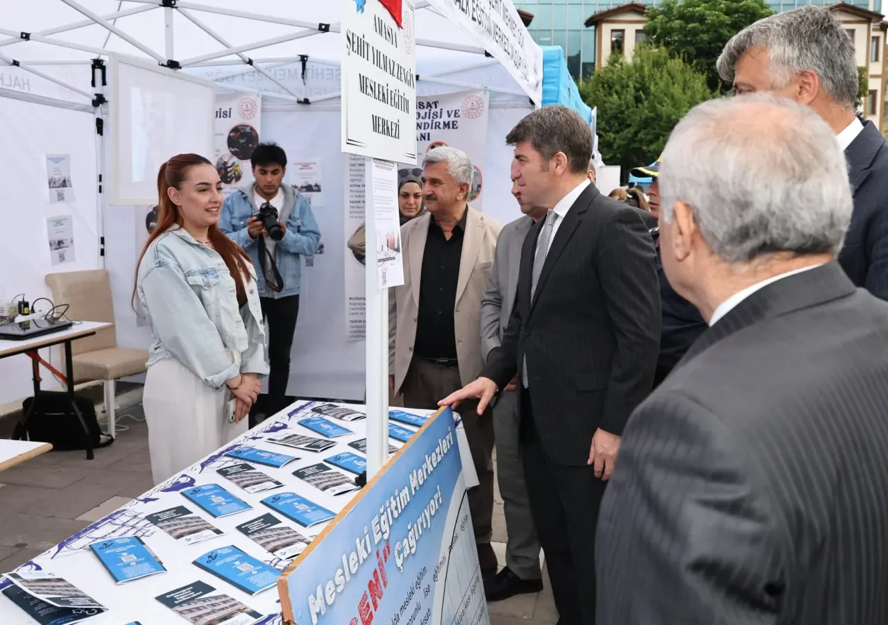 Amasya’da Meslek Liseleri Tanıtım Günleri Gerçekleştirildi 3