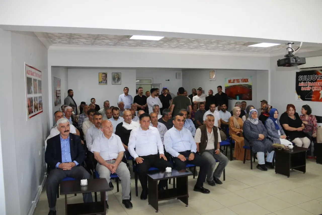 Hasan Çilez Suluova Teşkilatıyla Bayramlaştı 5