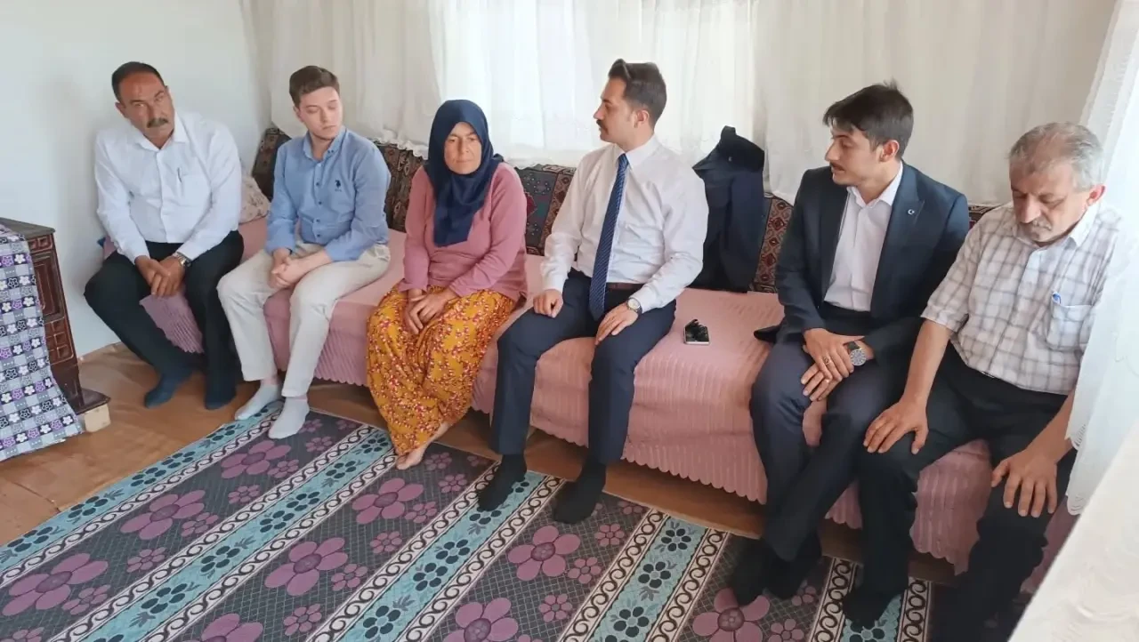 Göynücek Kaymakamı Osman Demirgül’den Penpeli Köyü’ne Hane Ziyaretleri 1