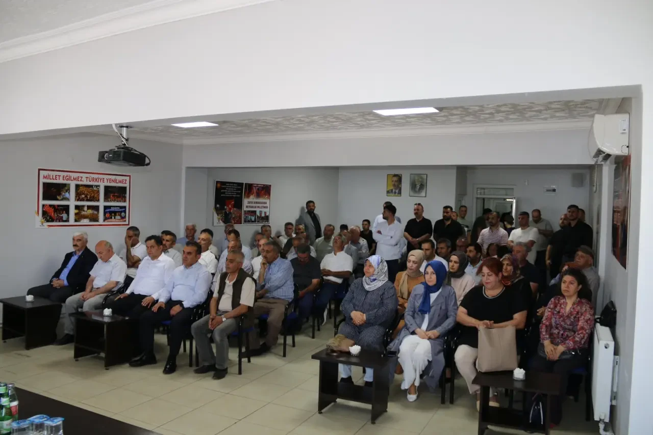 Hasan Çilez Suluova Teşkilatıyla Bayramlaştı 4