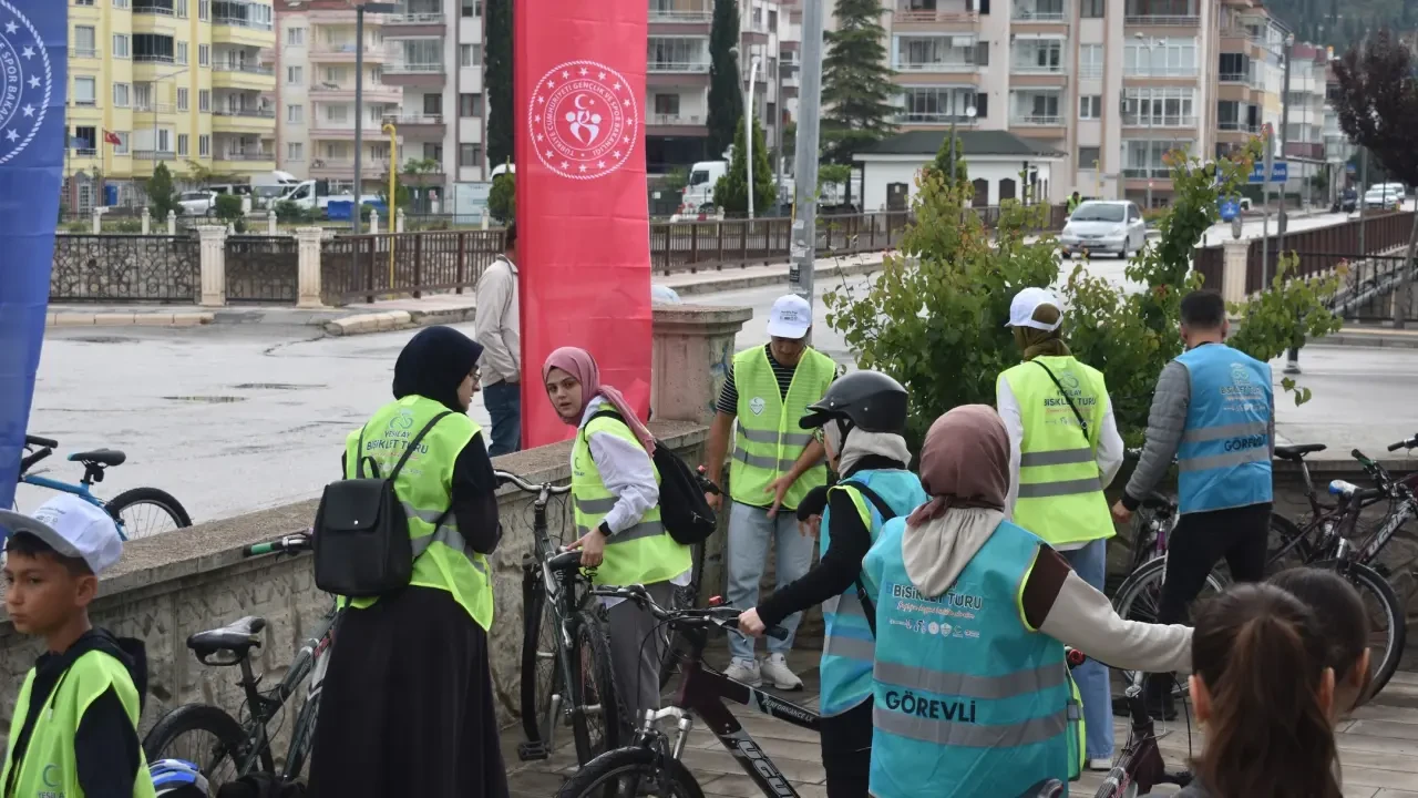Amasya’da 12. Yeşilay Bisiklet Turu Coşkusu 2
