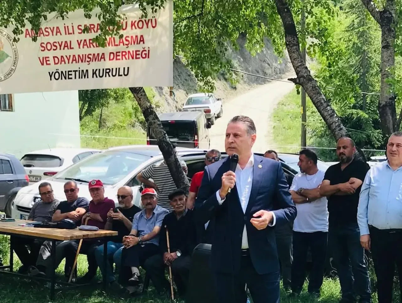 Karagöz, Geleneksel Şenlikte Halkla Kucaklaştı 2