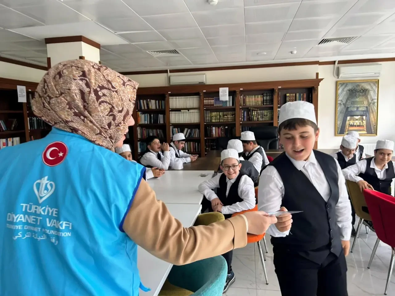 TDV Amasya Şubesi Kadın Kolları’ndan Hafızlara Anlamlı Destek 5