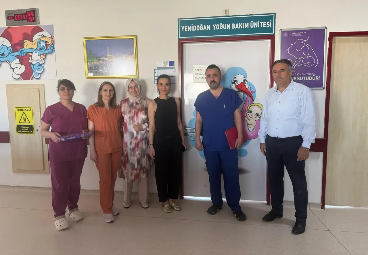 Hastanede Bayram Sevinci: Başhekimden Sağlık Çalışanlarına Ziyaret 4