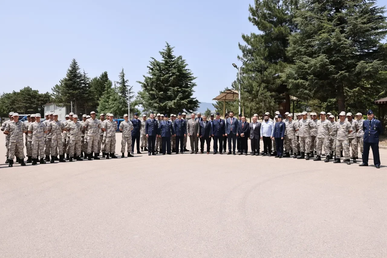 Merzifon Kaymakamı Karaaslan’dan Bayramlaşma Ziyaretleri 1