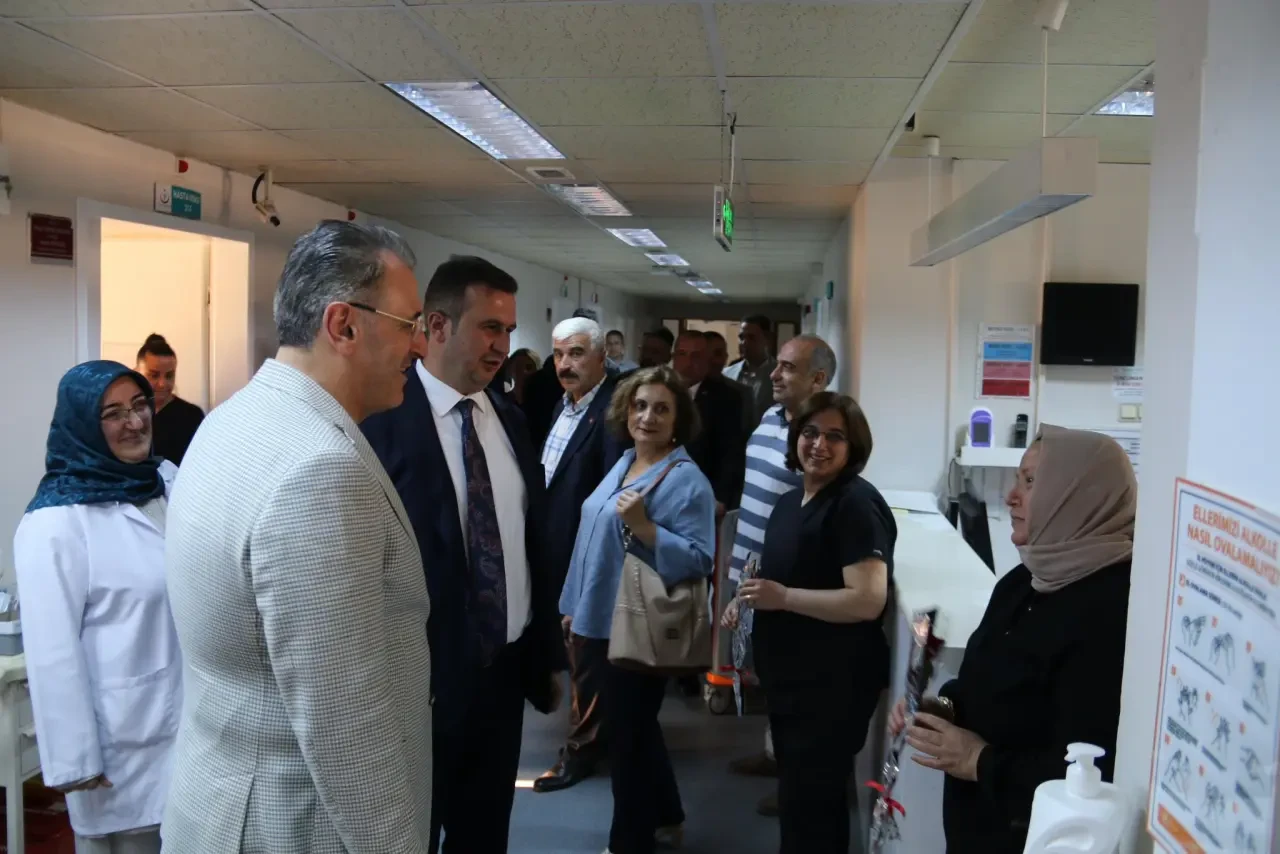 Hasan Çilez’den Bayramda Hastane Ziyareti 5