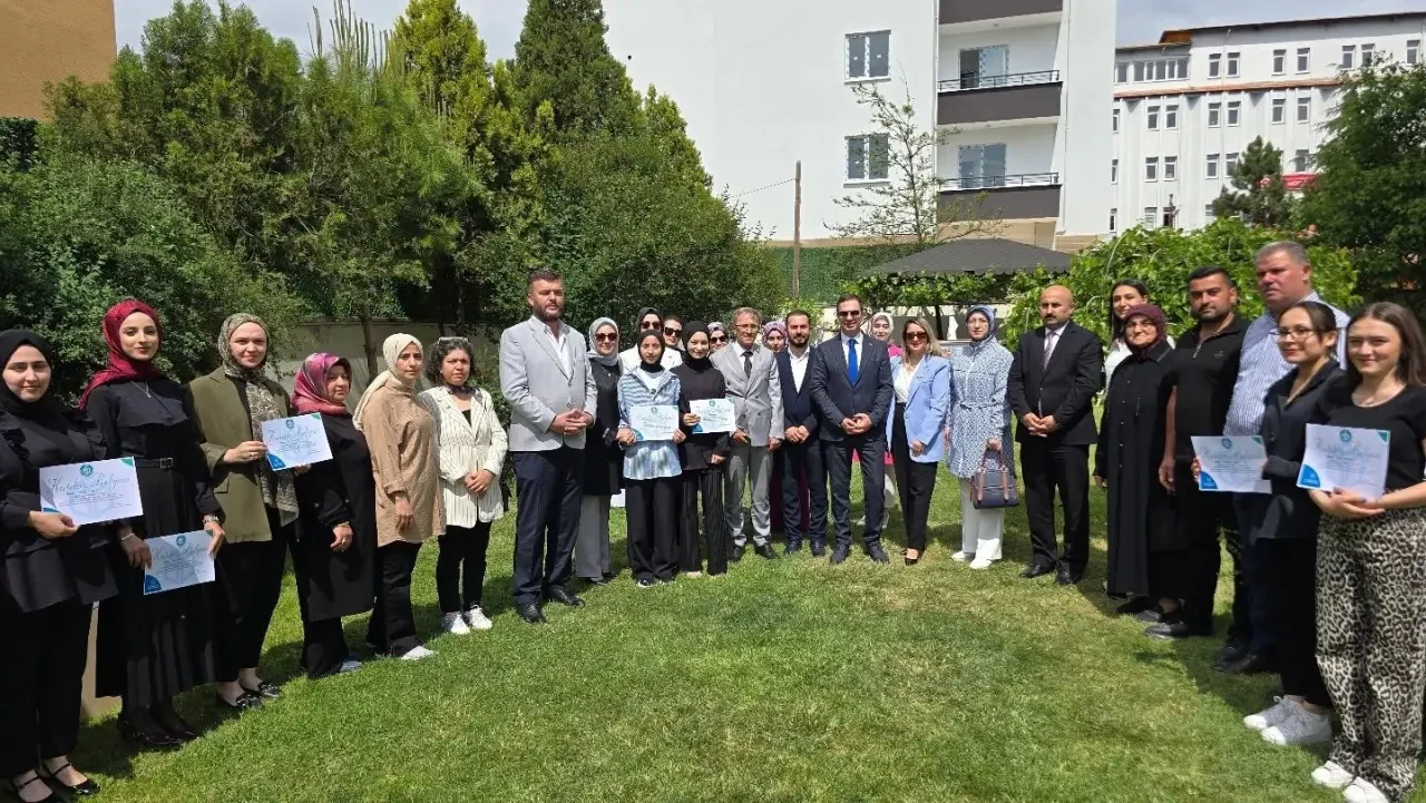 Suluova’da Genç Yeteneklerden El Sanatları Sergisi! 1