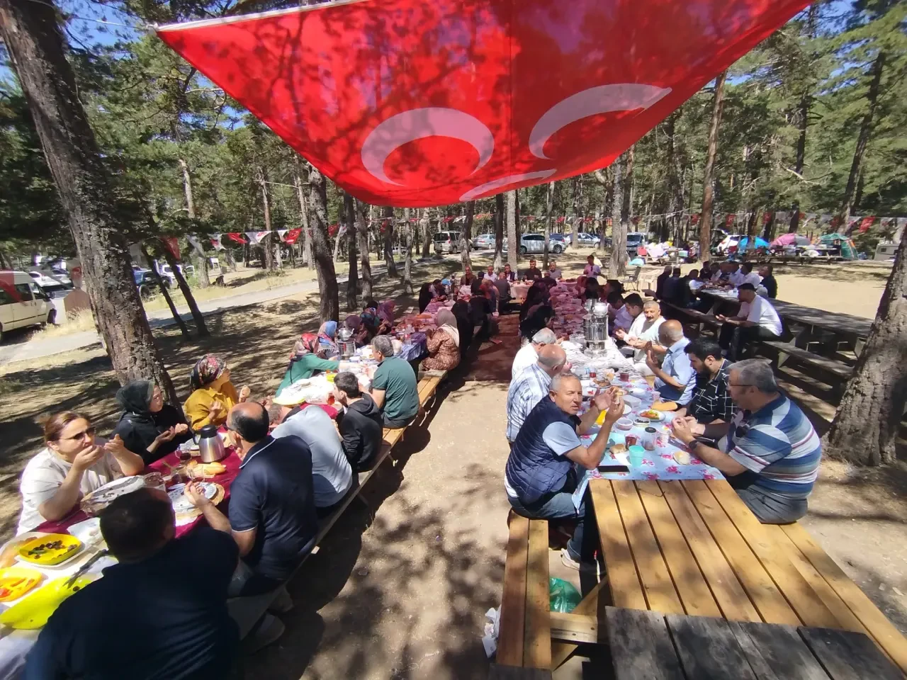 MHP Amasya Teşkilatı Borabay Gölü’nde Geleneksel İl Pikniğinde Buluştu 3