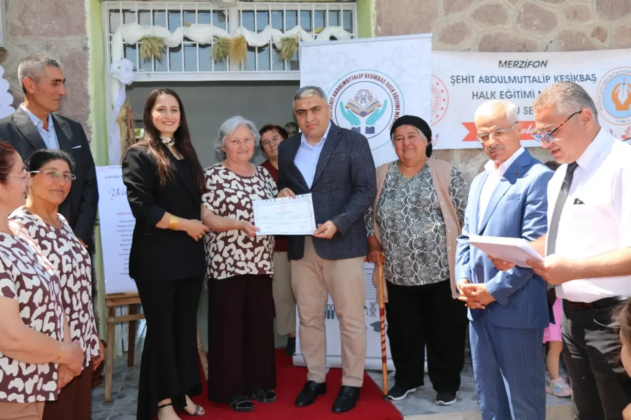Merzifon Kaymakamı Karaaslan, Yakup Köyü Yılsonu Sergisi’ne Katıldı 2