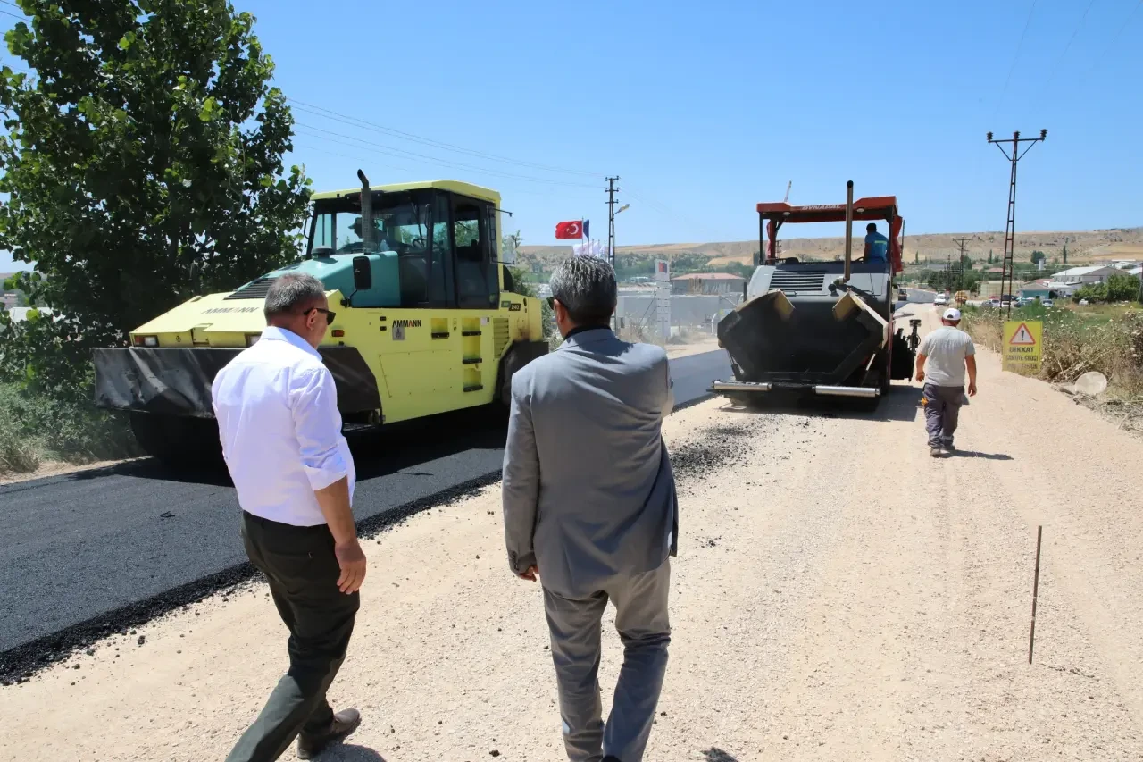 Suluova’da Celal Bayar Caddesi Asfalta Kavuştu 3