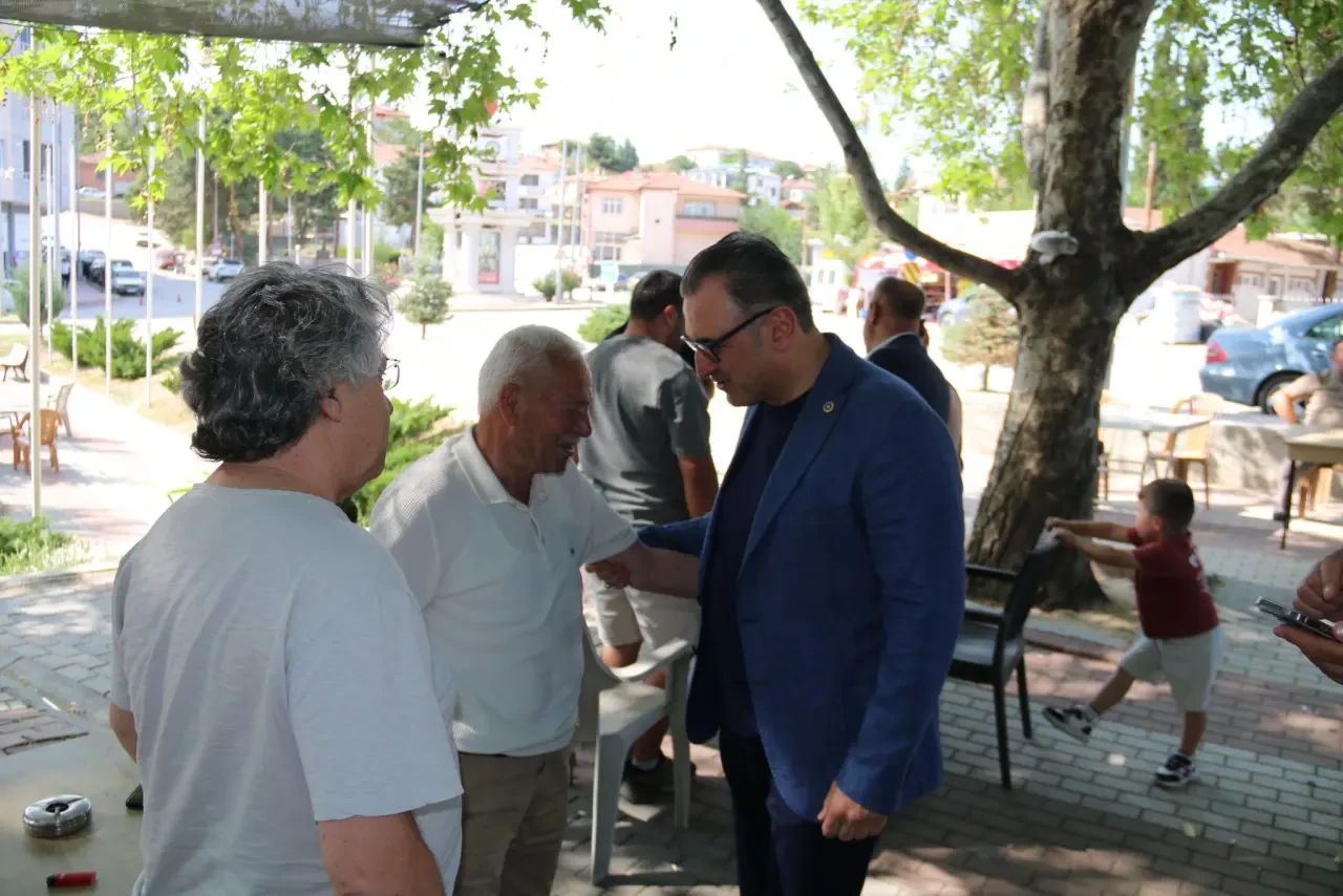 AK Parti Amasya Milletvekilleri, Hamamözü’nde Teşkilatla Bayramlaştı 2