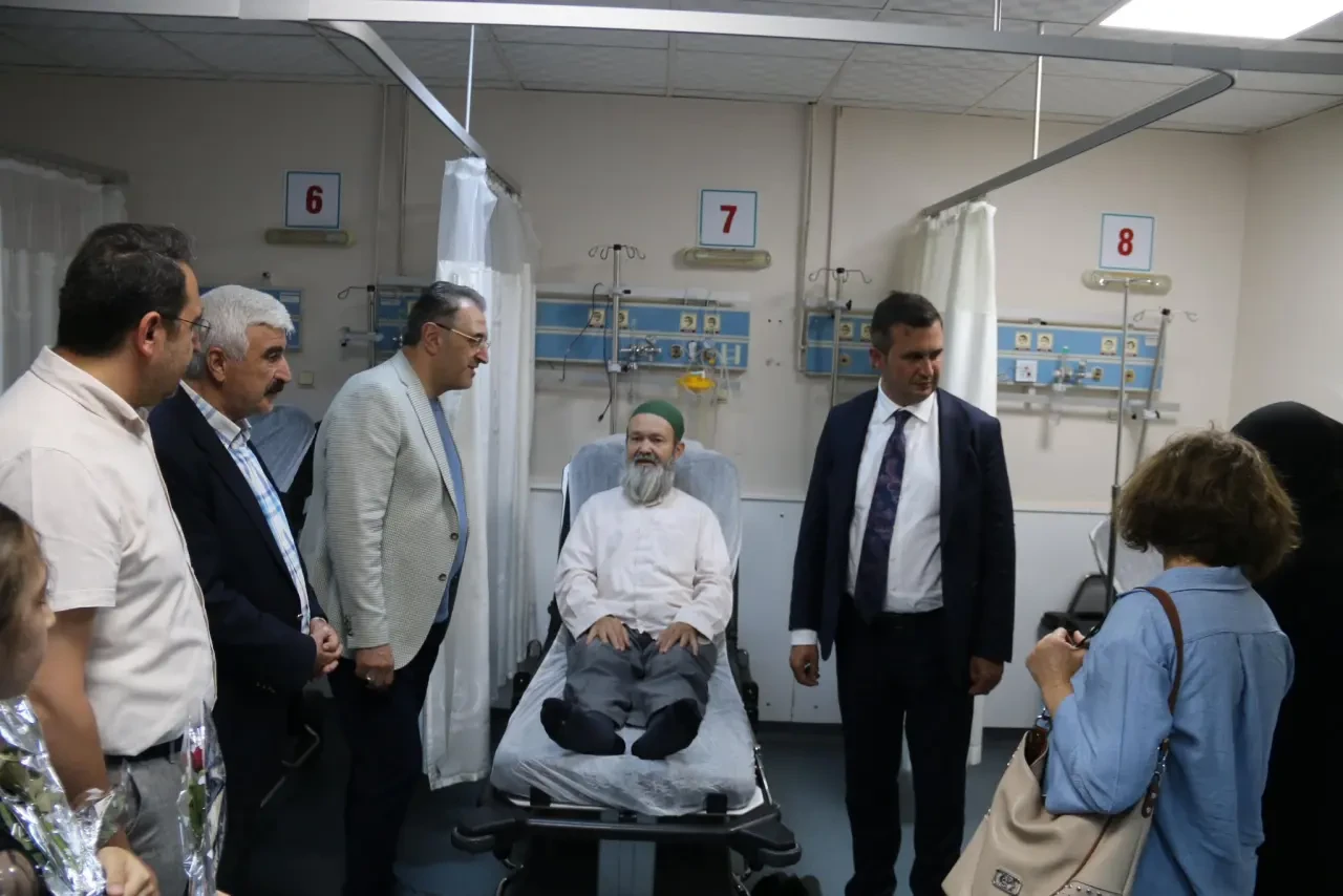 Hasan Çilez’den Bayramda Hastane Ziyareti 2
