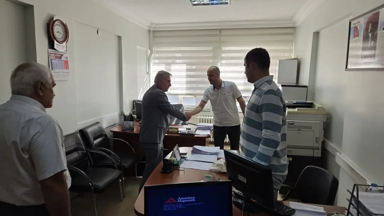 Suluova İlçe Milli Eğitim Müdürlüğü’nde Bayramlaşma Coşkusu 1