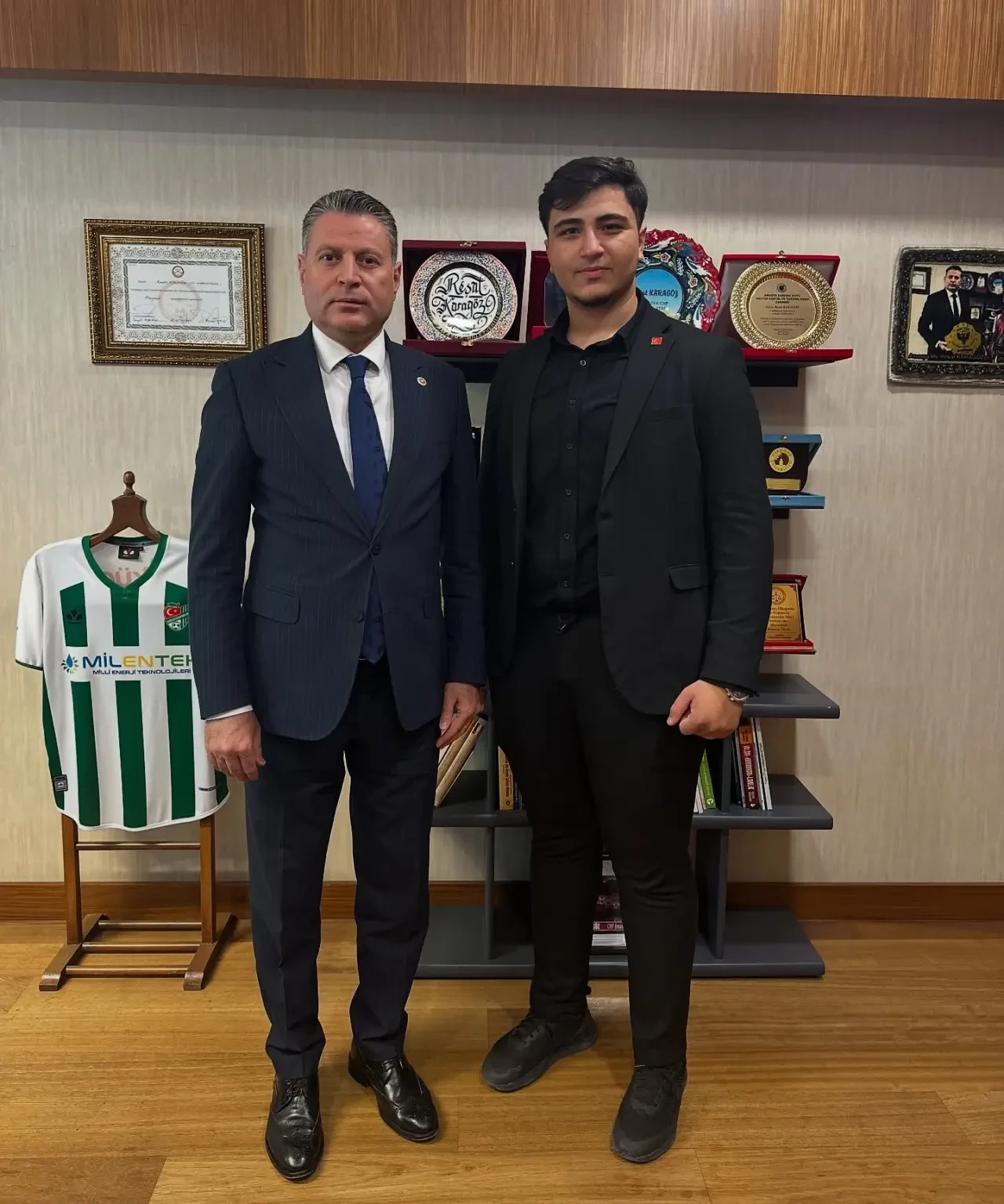 TBMM’de Amasyalı Dayanışması: Karagöz’e Ziyaretler Yoğun İlgiyle Gerçekleşti 2