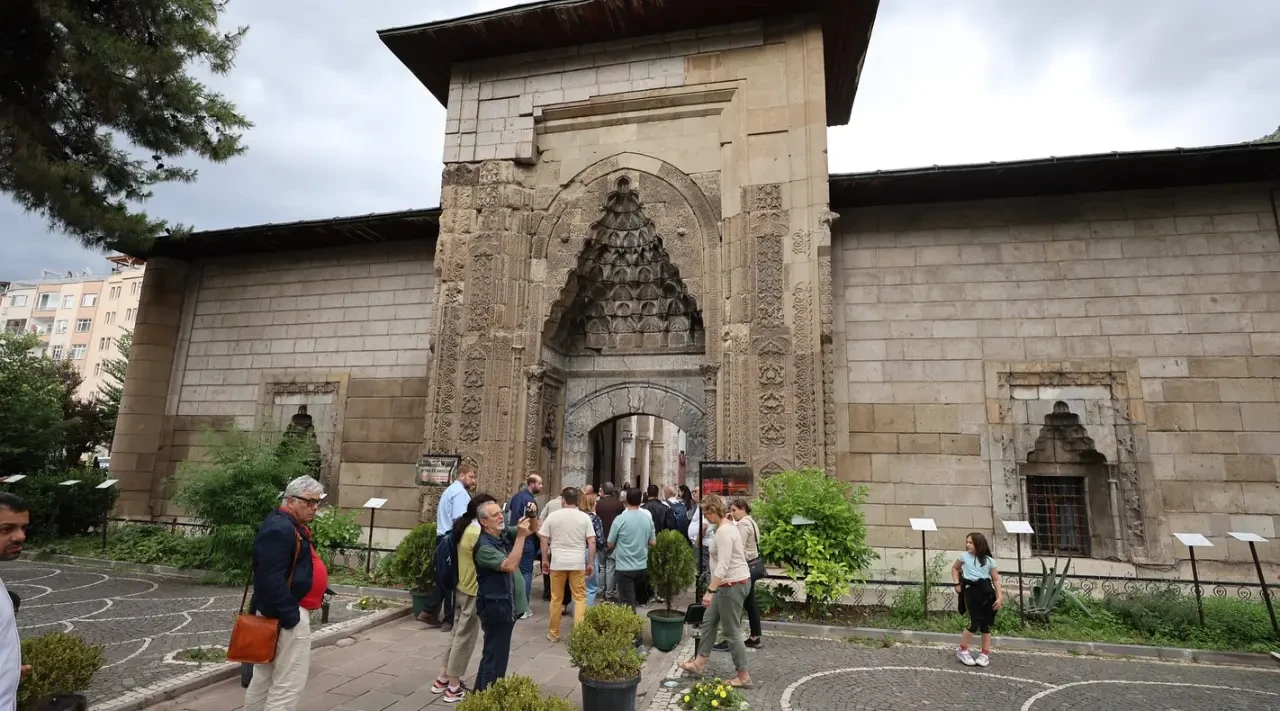 Amasya’da Tarihi Mirası Tanıtan Strabon Sempozyumu Tamamlandı 5
