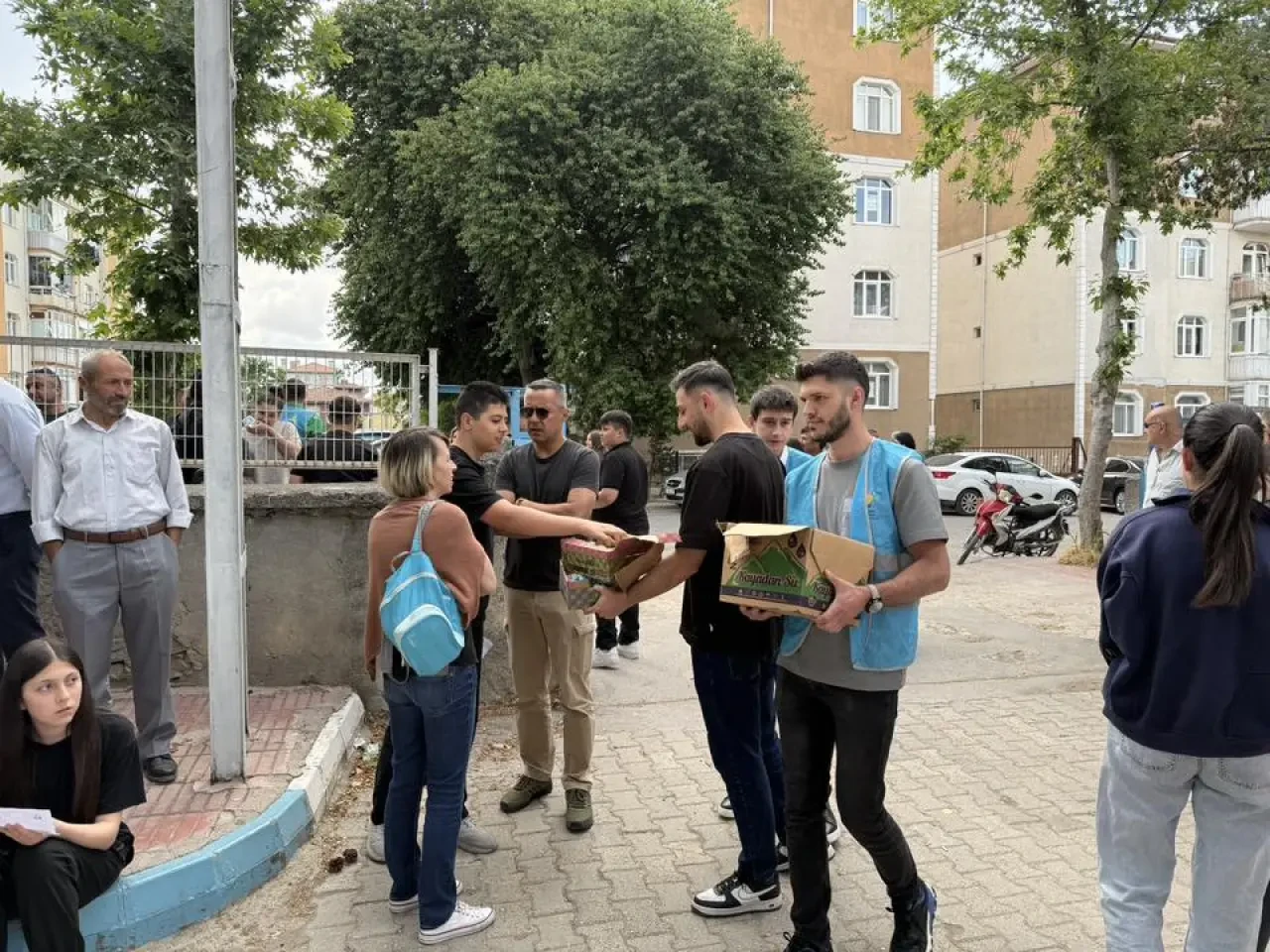 Merzifon’da LGS Adaylarına AK Gençlik’ten Moral Desteği 2
