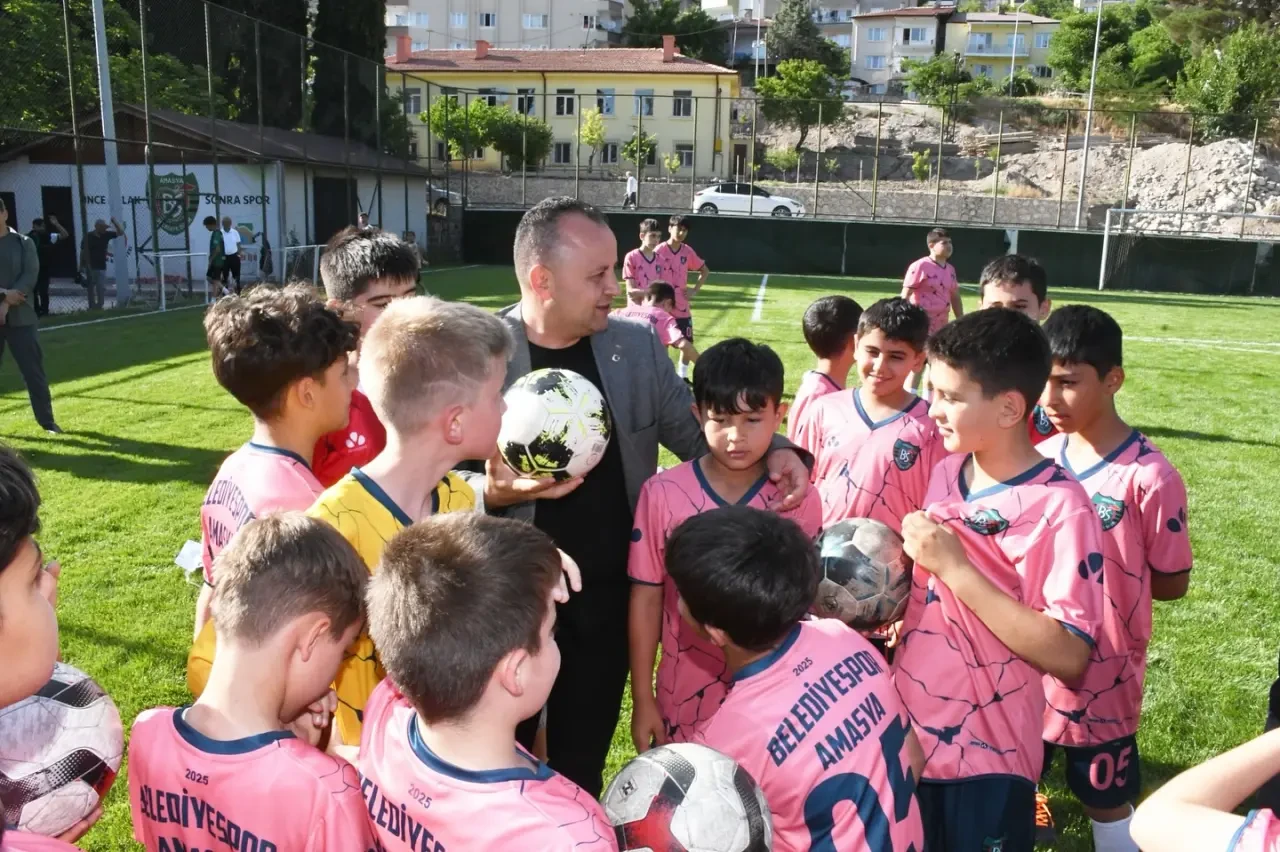 Amasya’da Minikler İçin Futbol Dolu Yaz Başladı! 2