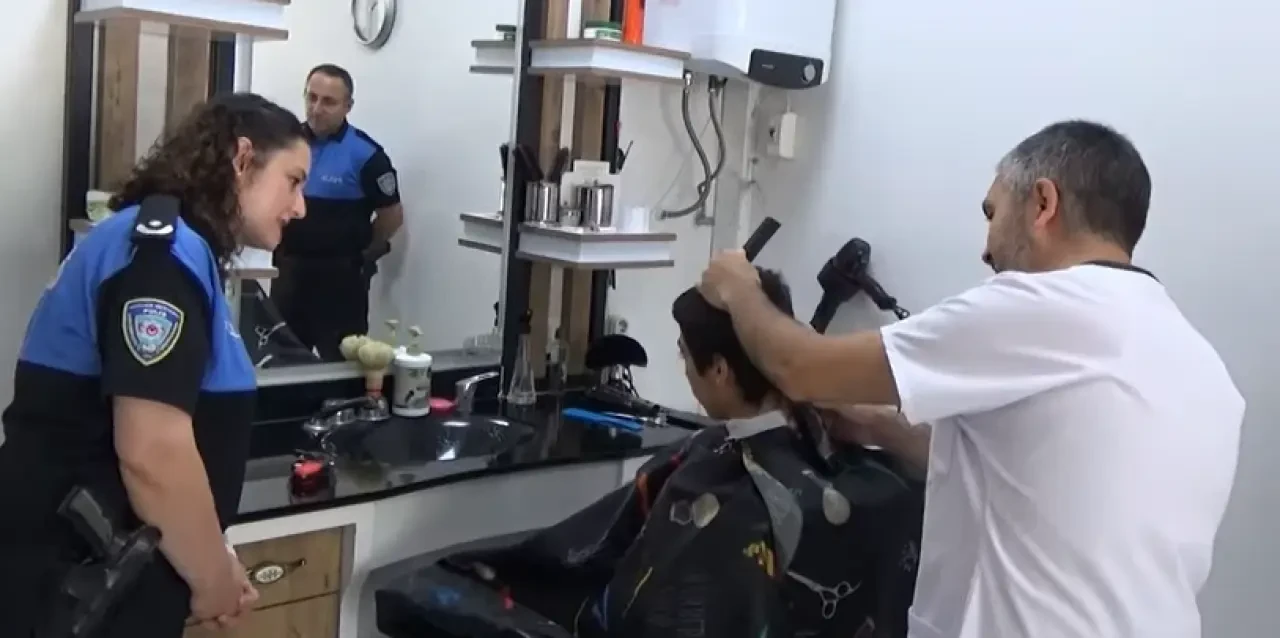 Otizmli Umut’un Tıraş Hayalini Polis Abileri Gerçekleştirdi 4