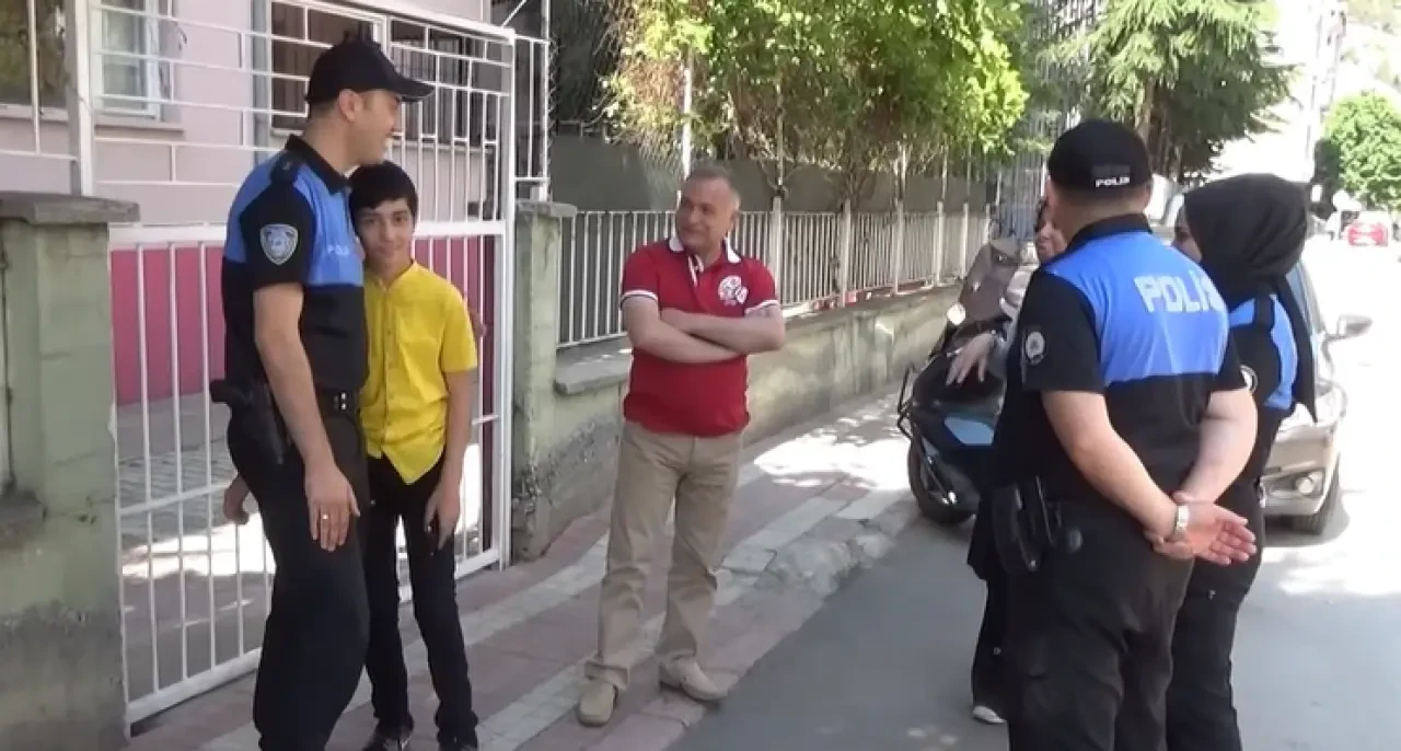 Otizmli Umut’un Tıraş Hayalini Polis Abileri Gerçekleştirdi 2