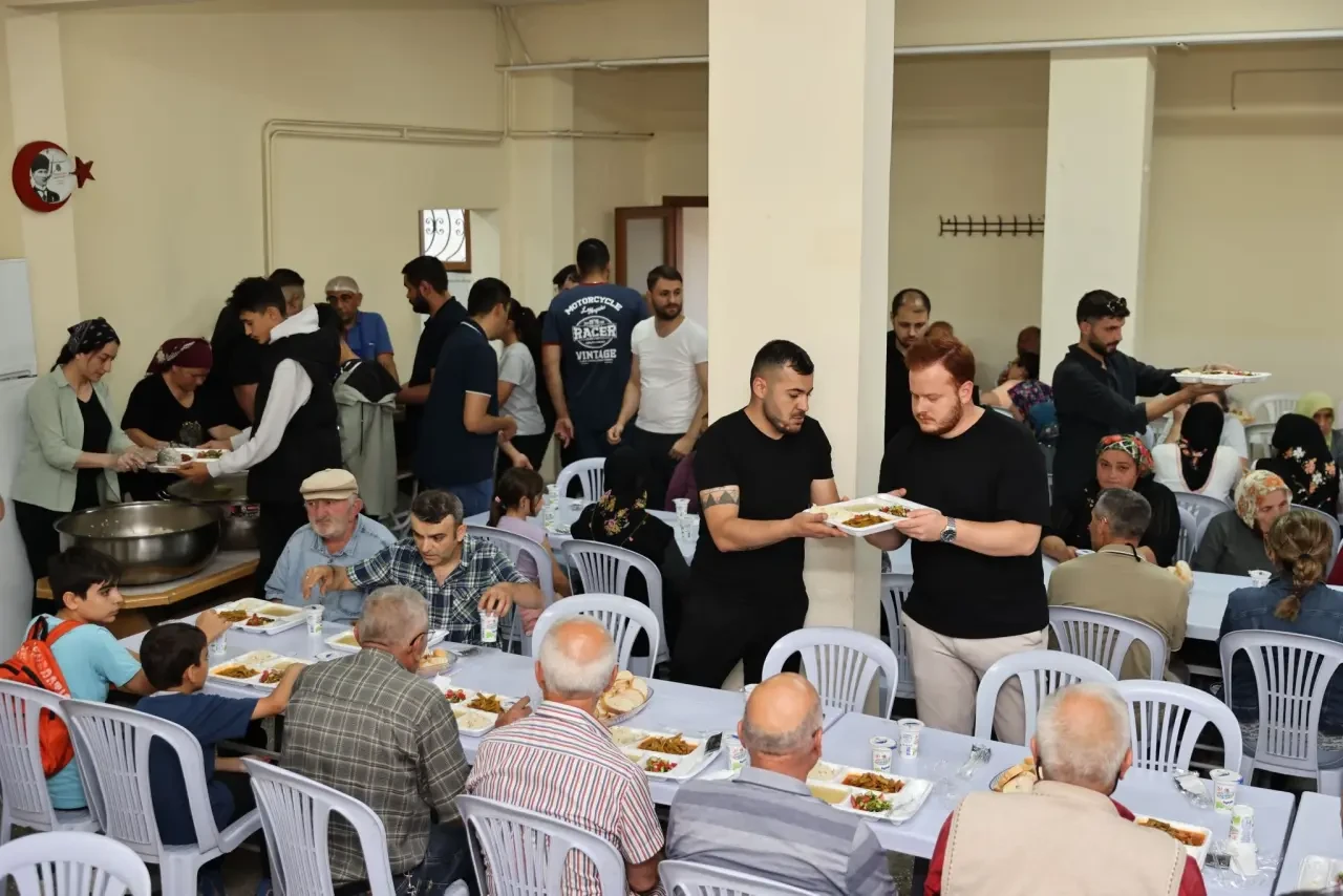 Merzifon’da Muharrem Ayı İftarı Piri Baba Cemevi’nde Gerçekleşti 5
