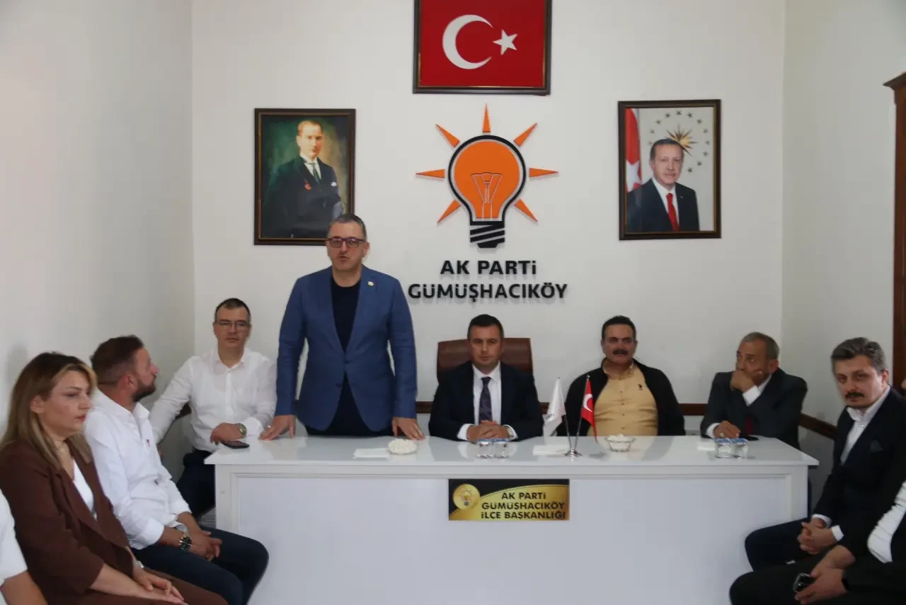 Hasan Çilez Gümüşhacıköy'de Teşkilatla Bayramlaştı 3
