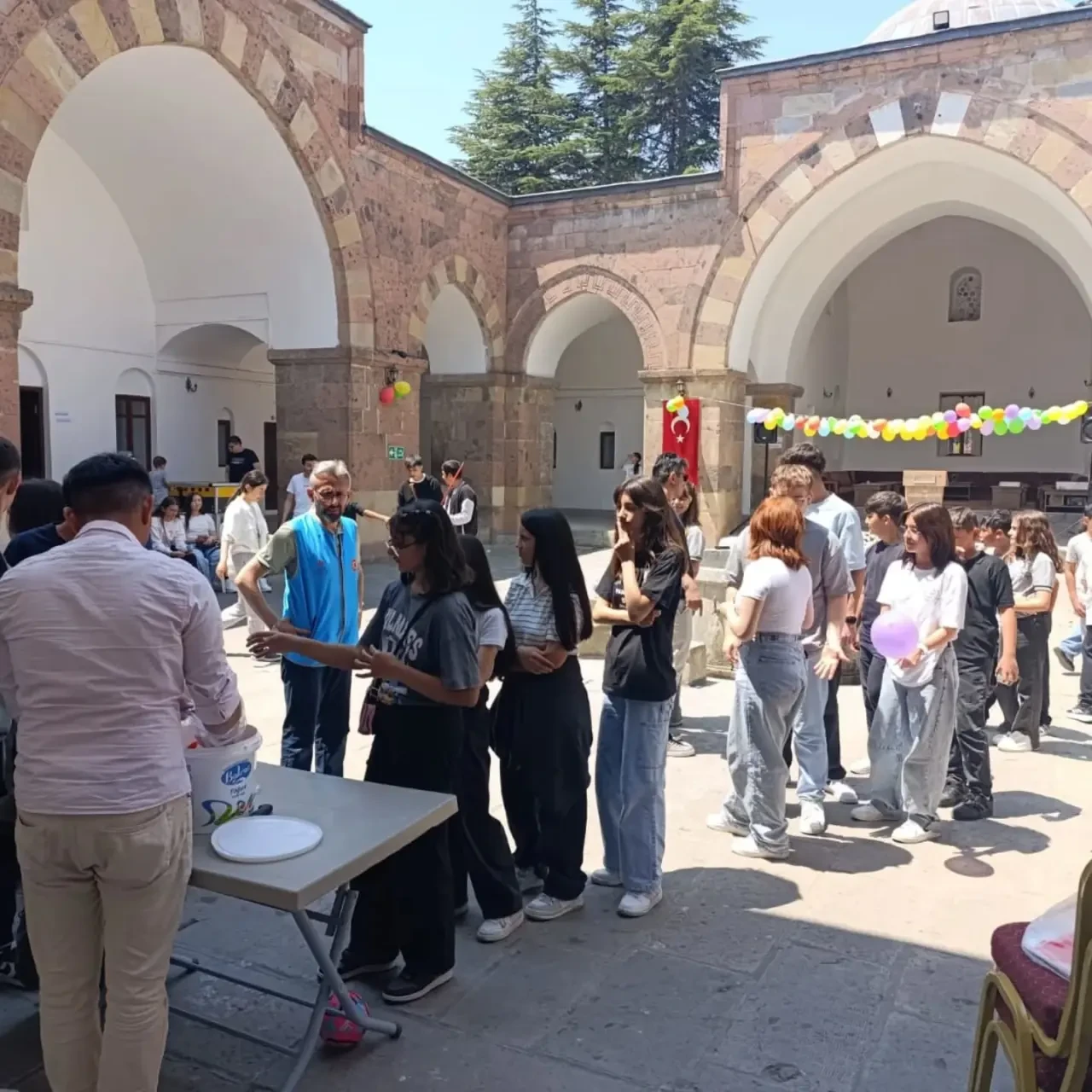 ÇEDES Kapsamında Yıl Sonu Kültür Şenliği Coşkusu: Değerlere Sahip Nesiller Yetişiyor 5