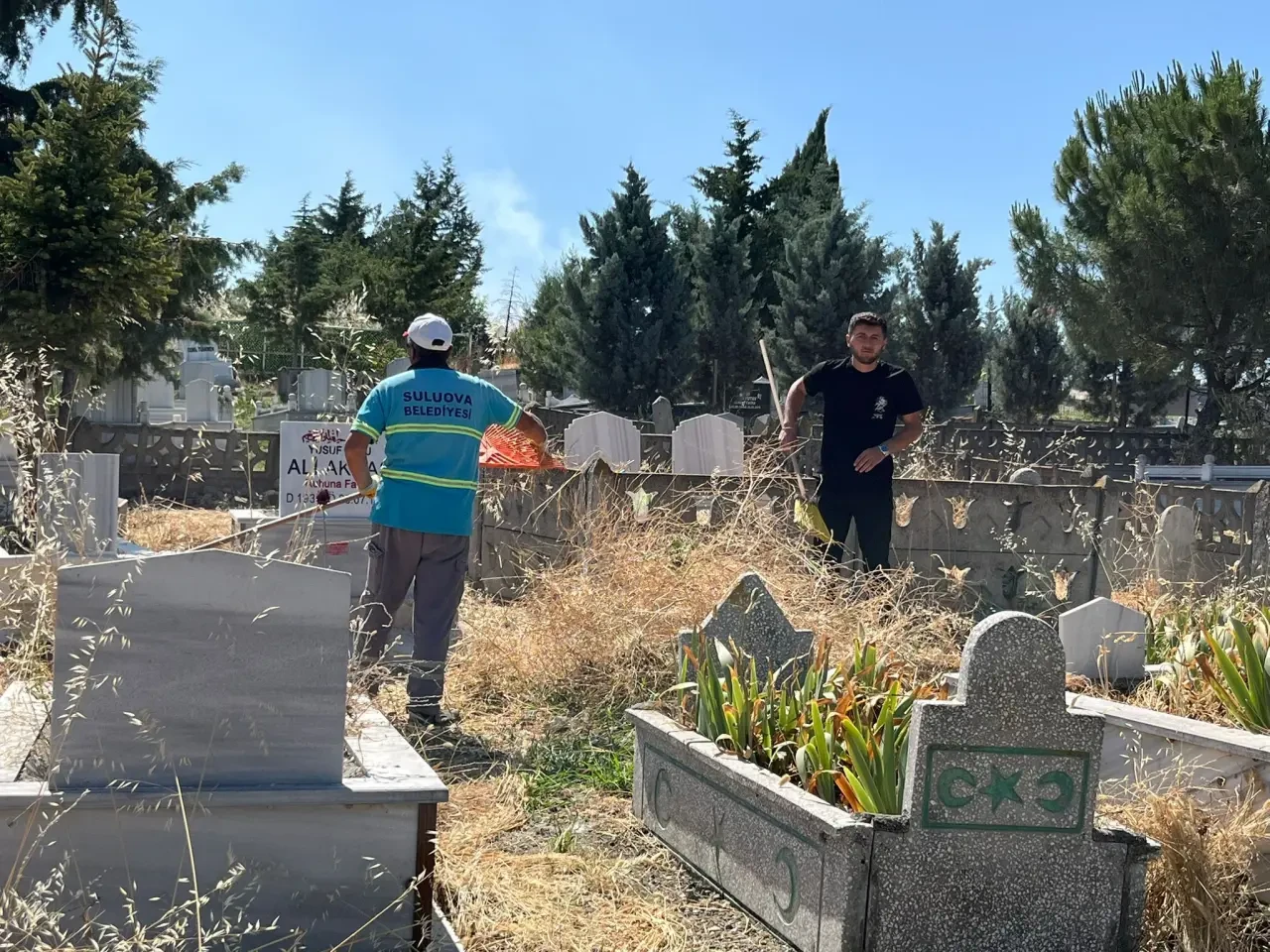 Suluova Belediyesi’nden Kabristanlığa Özenli Dokunuş! 3