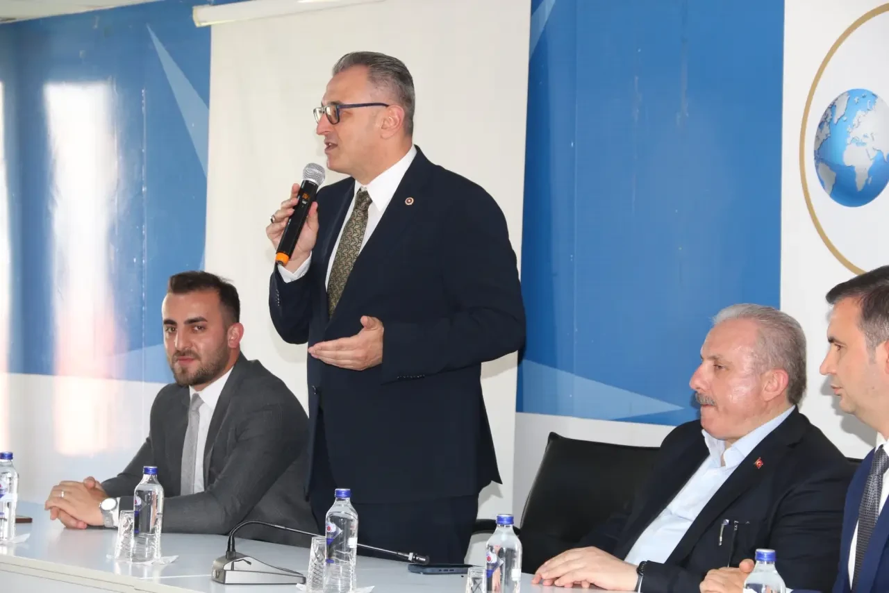 TBMM Eski Başkanı Mustafa Şentop Amasya’da AK Parti Teşkilatıyla Buluştu 1