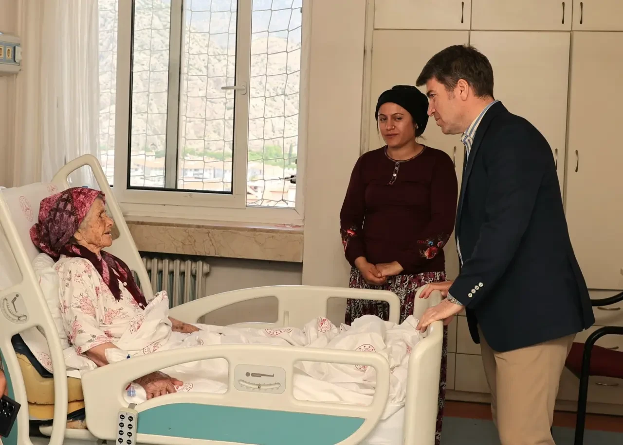 Amasya Protokolünden Anlamlı Bayram Ziyareti 4