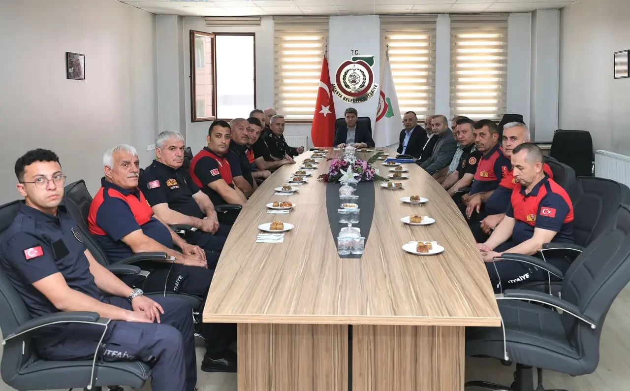 Bayram Mesaisi Yapan Personellere Moral Ziyareti: Amasya Protokolü Görev Başındaki Ekipleri Unutmadı 3