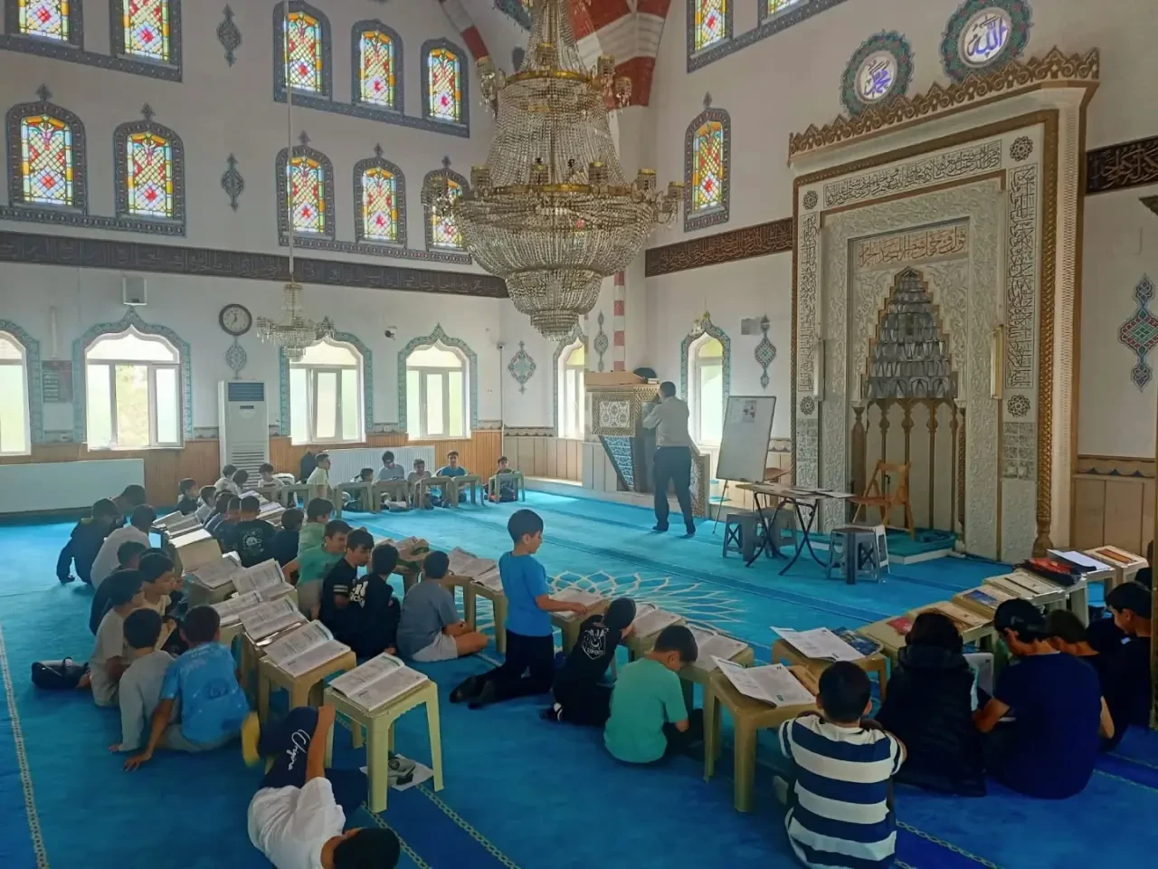 Merzifon’da Yaz Kur'an Kursları Başladı, Öğrencilere İkram ve Eğitim Verildi 4
