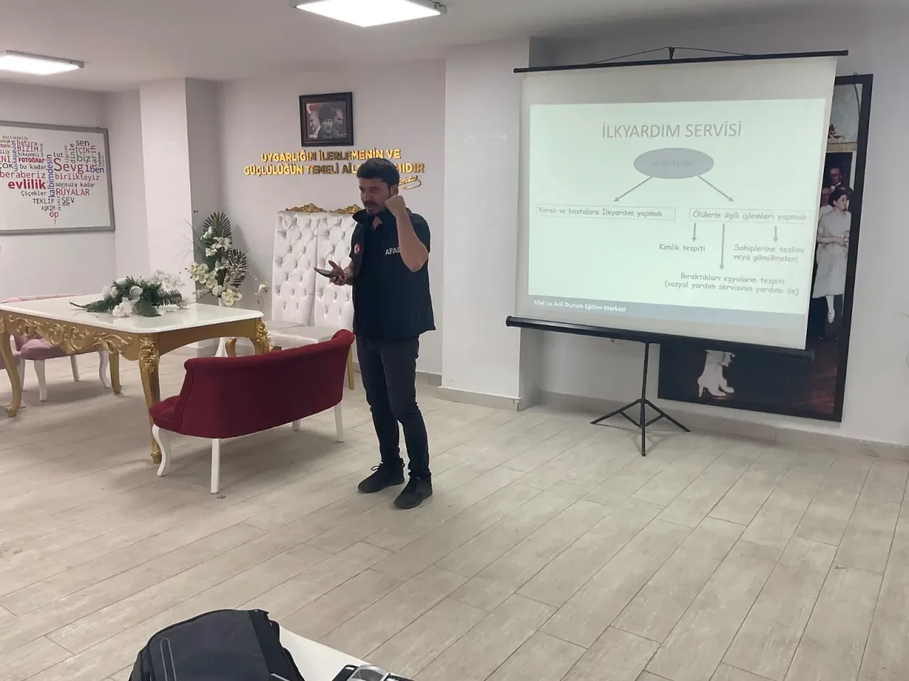 Gümüşhacıköy Belediyesi Personeline AFAD’dan Sivil Savunma Eğitimi 3
