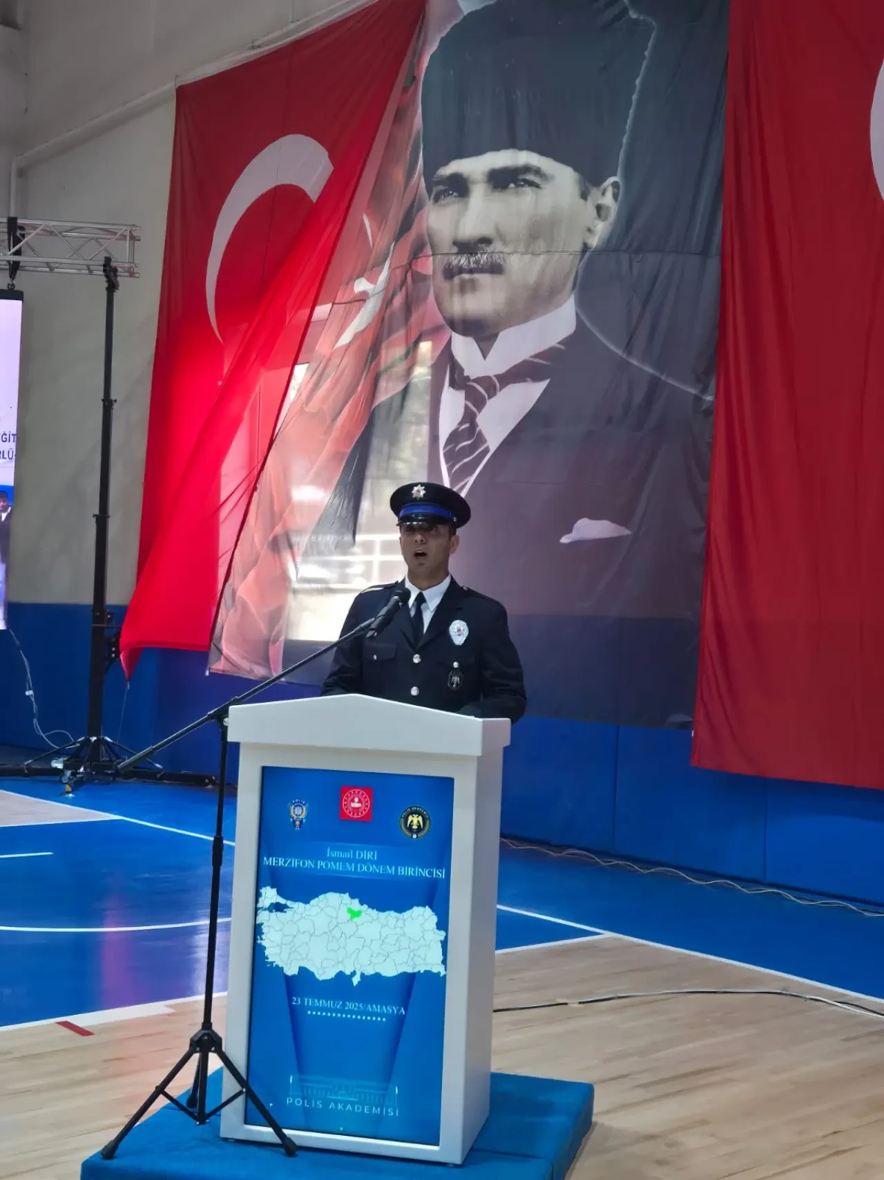 Merzifon POMEM’de Gurur Günü: 132 Polis Adayı Yemin Ederek Mezun Oldu 2