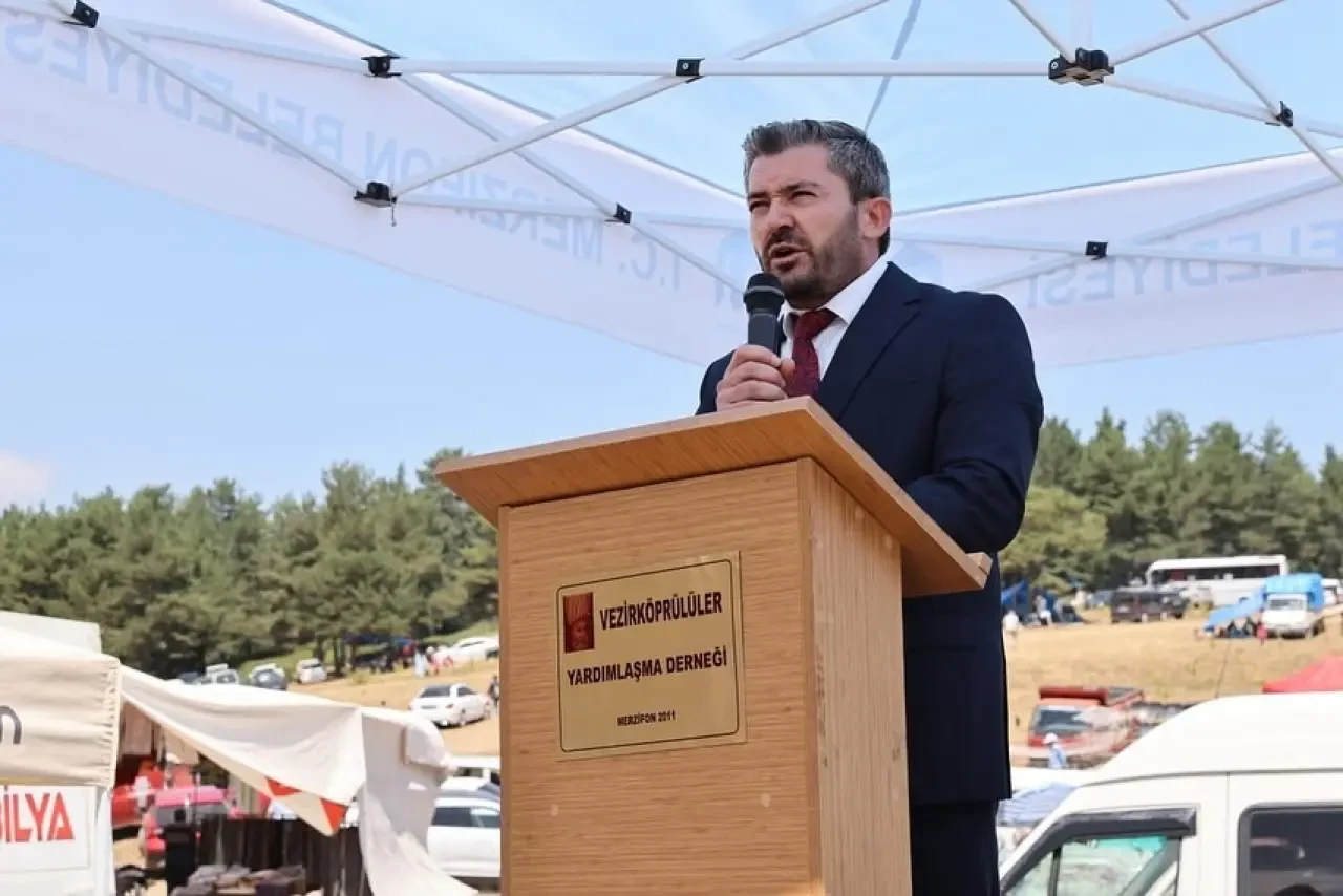11. Geleneksel Semaver Şenliği Vezirköprü’de Kültür ve Birlik Rüzgarı Estirdi 5
