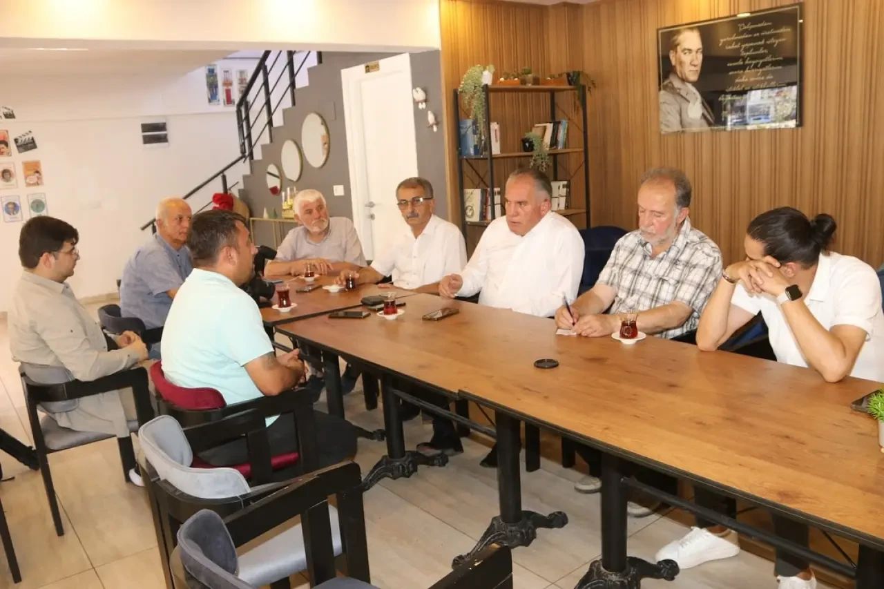Başkan Özalp’tan Basın Bayramı’nda Anlamlı Buluşma! 1
