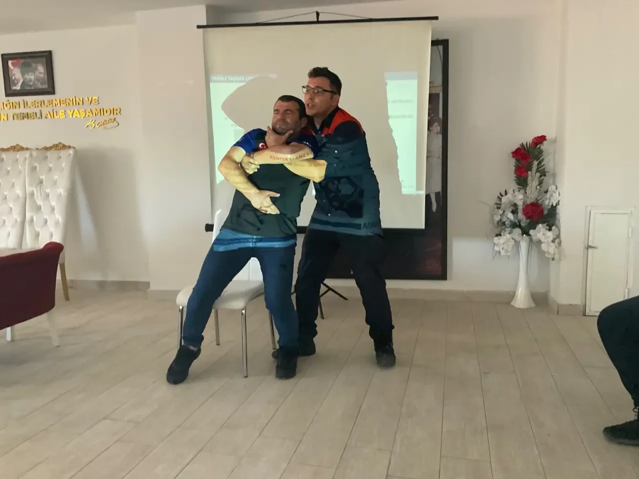 Gümüşhacıköy Belediyesi Personeline AFAD’dan Sivil Savunma Eğitimi 2