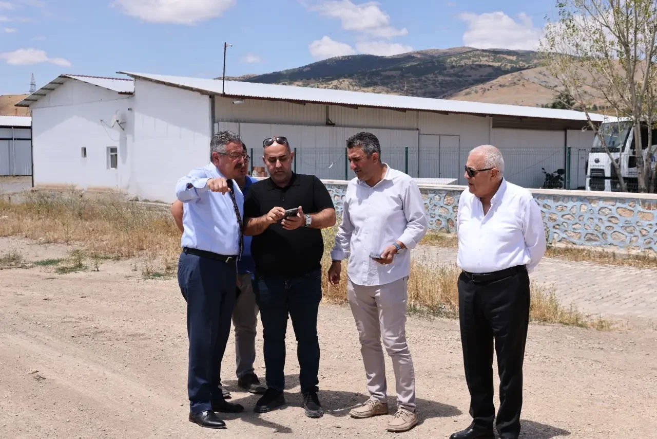 Merzifon Belediye Başkanı Alp Kargı, İçme Suyu Projesi İçin Saha Gezisi Gerçekleştirdi 2