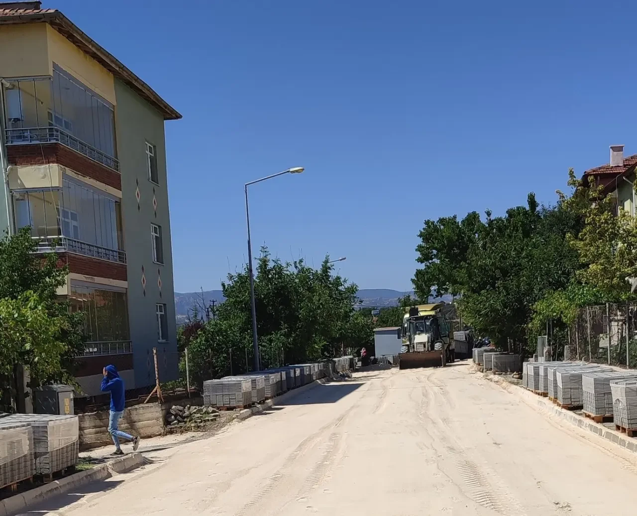 Başkan Kemal Şahin, Üstyapı Çalışmalarını Yerinde İnceledi 3